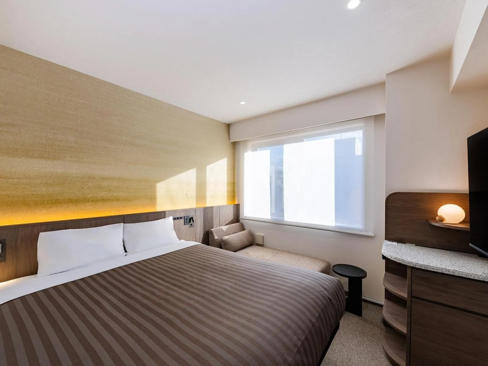 Bed in The OneFive Tokyo Kameido