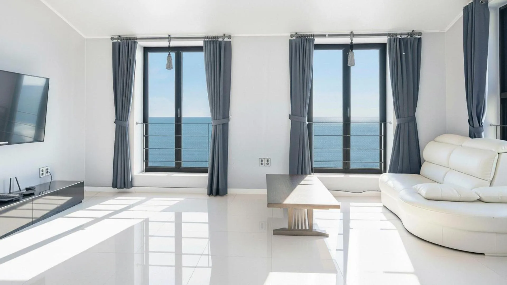 Property building in Gyeongju Neulsiwon Pension