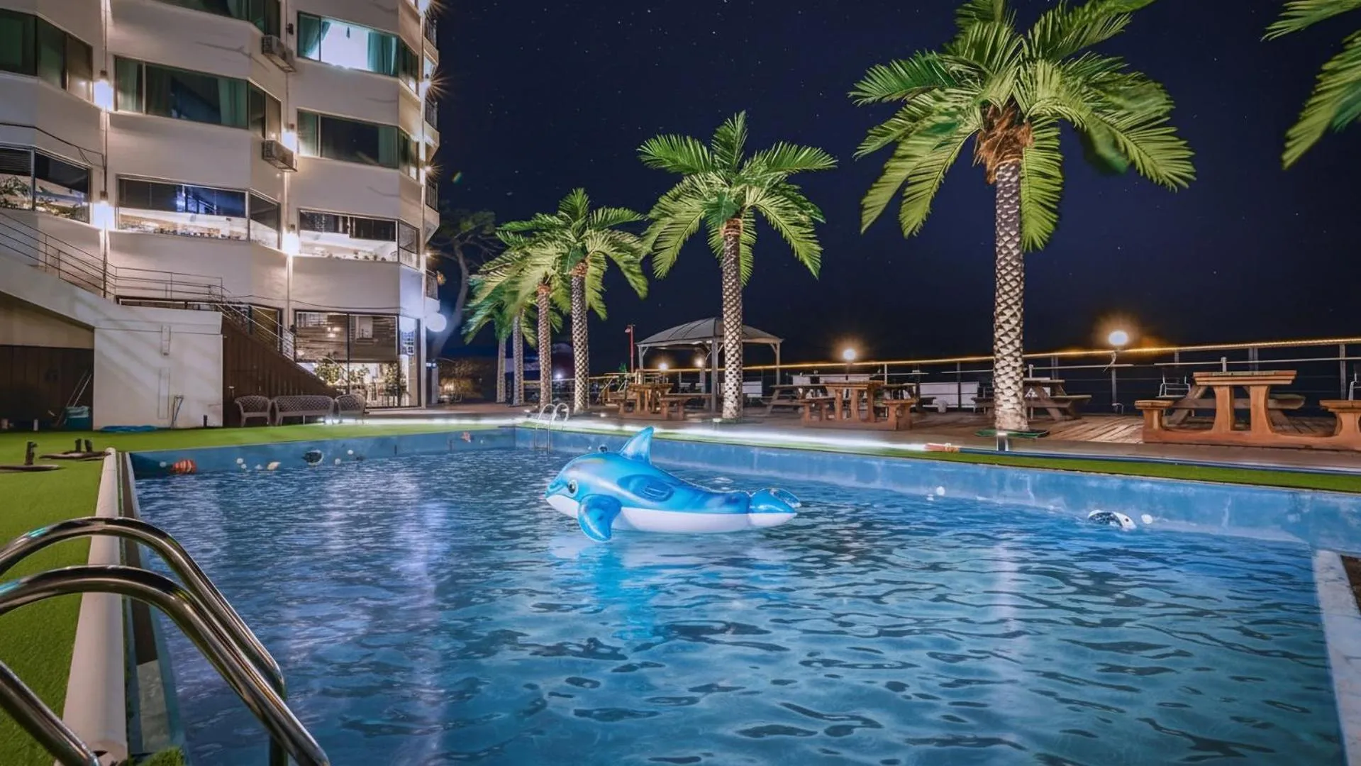 Property building in Gyeongju Neulsiwon Pension