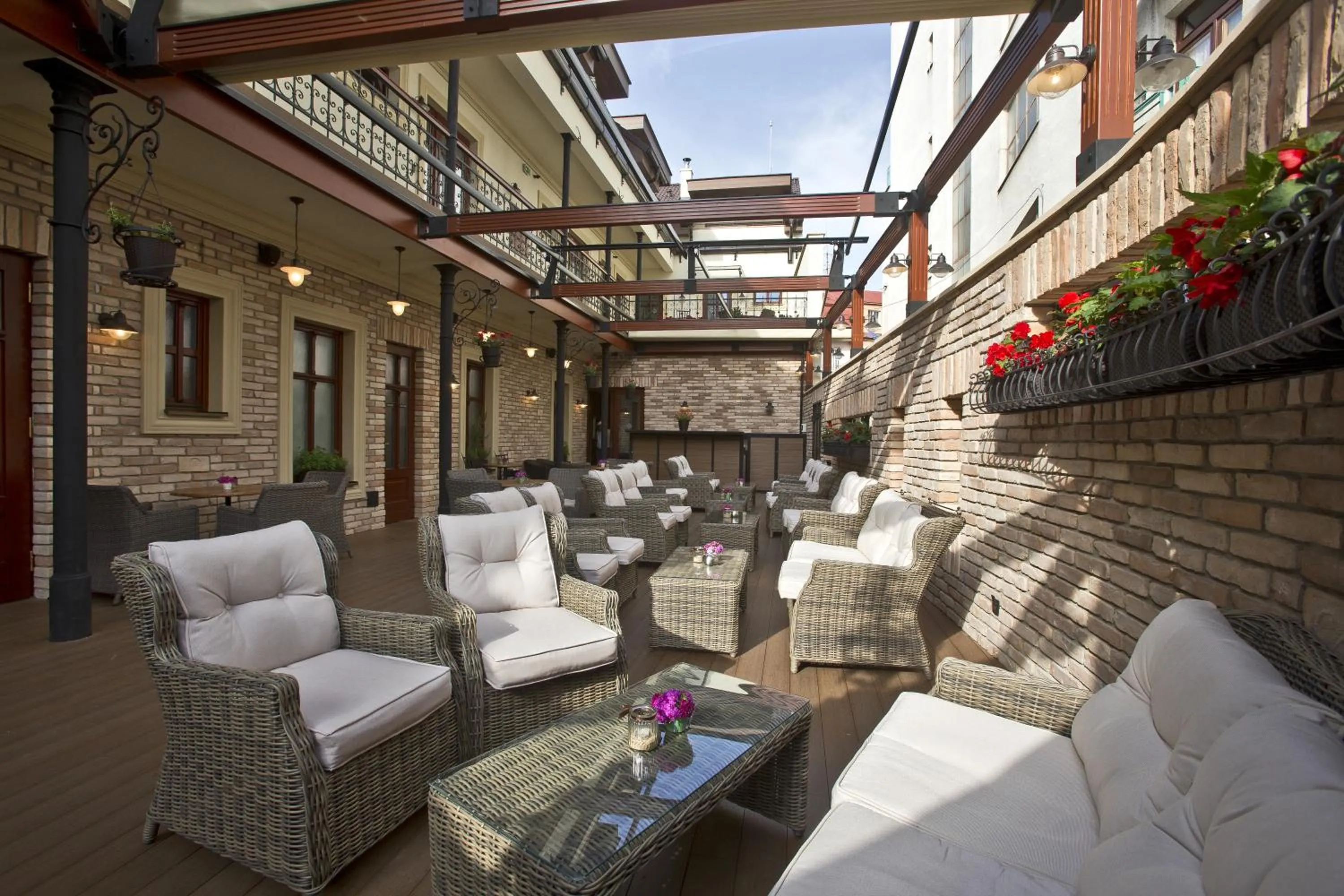 Off site in Zuckmann Villa