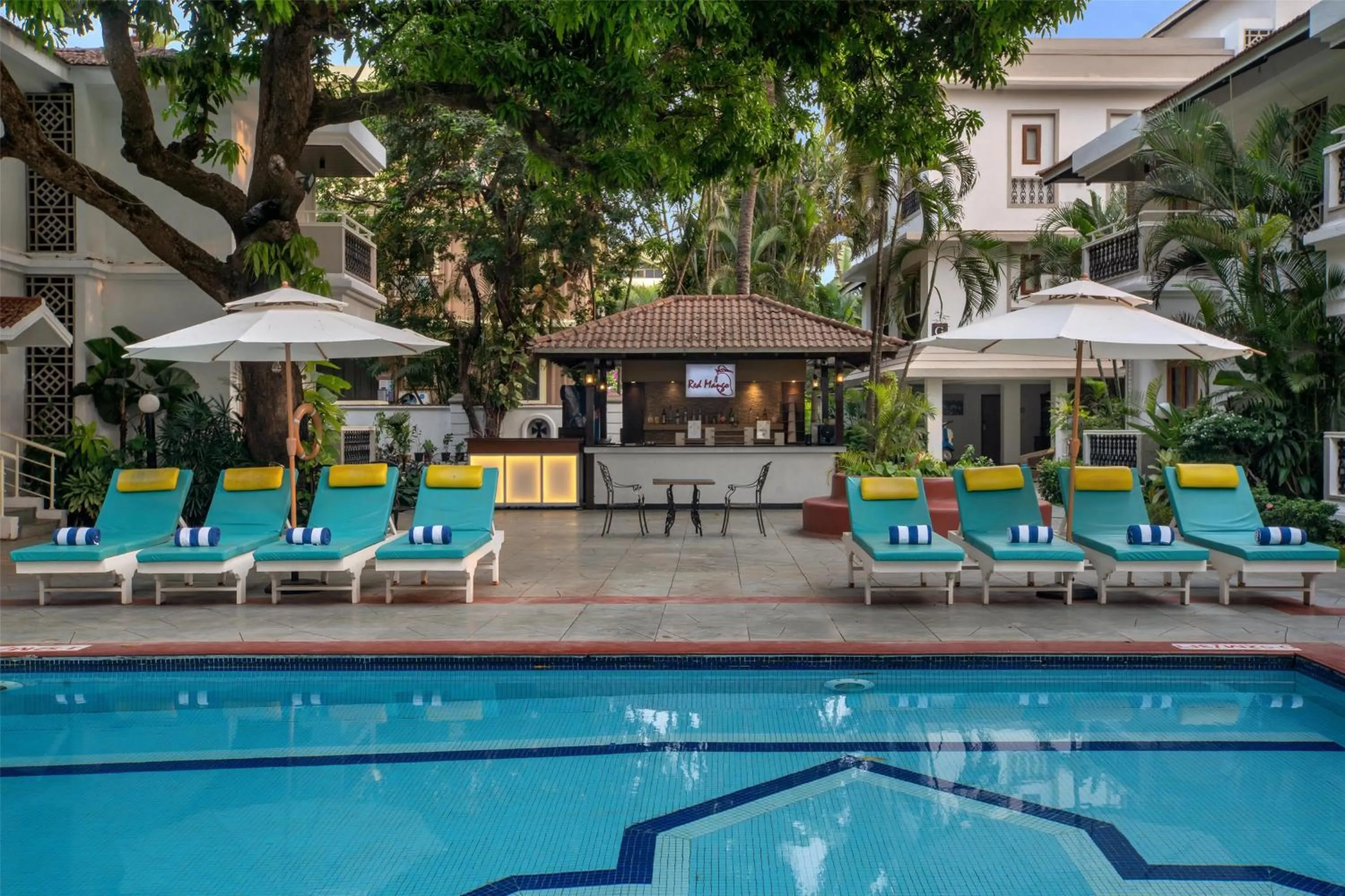 Lounge or bar in Radisson Goa Candolim