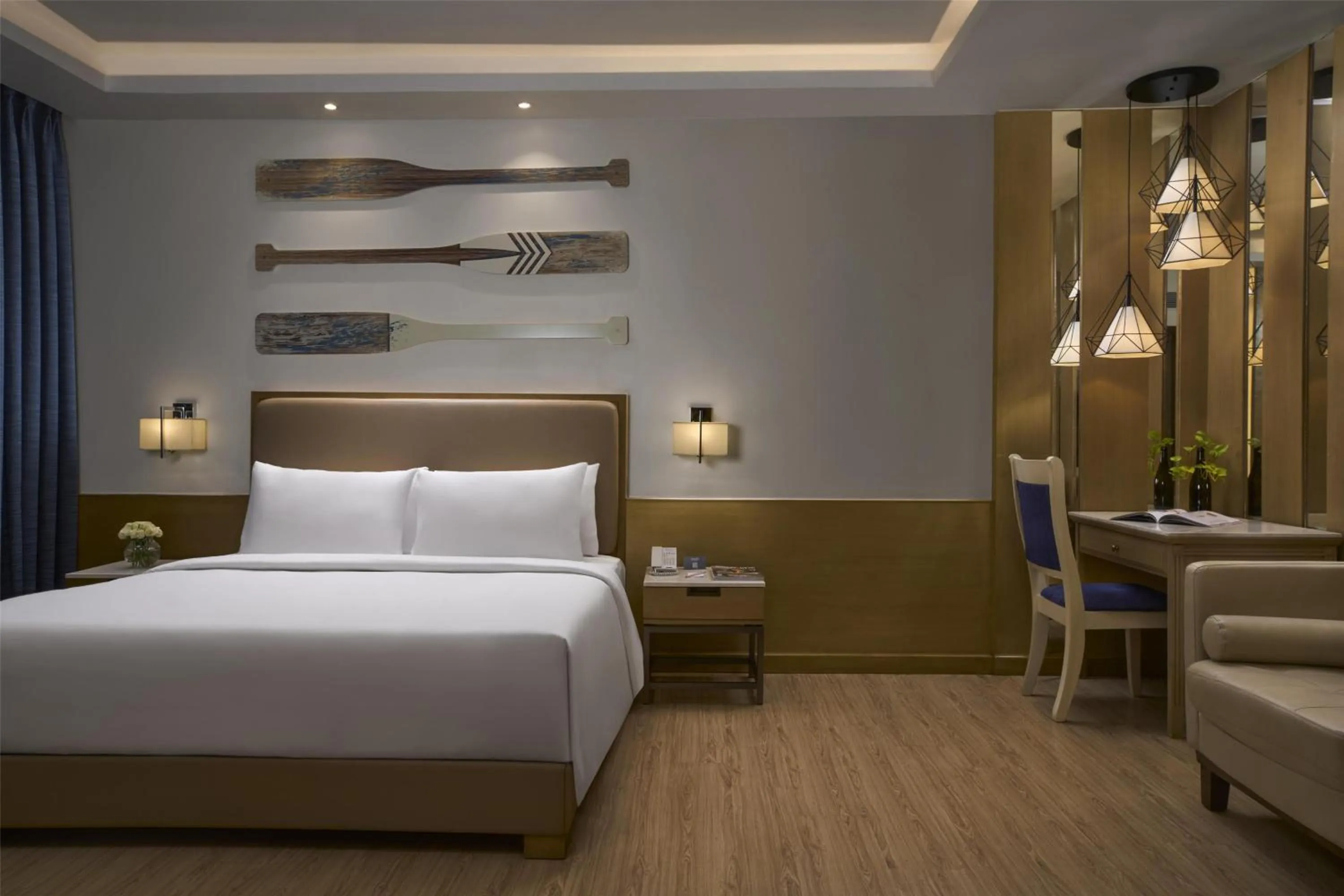 Photo of the whole room, Bed in Radisson Goa Candolim