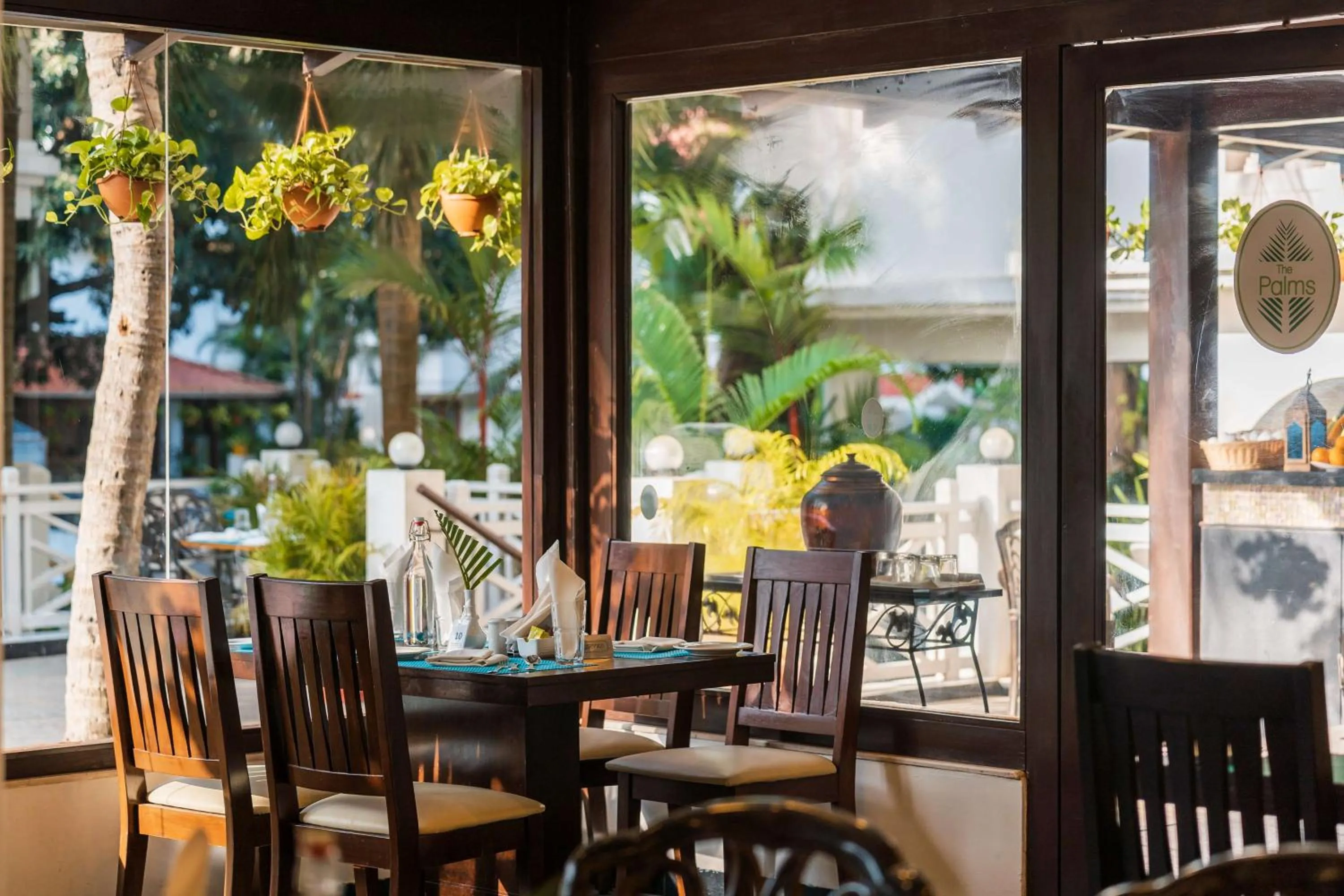 Restaurant/places to eat in Radisson Goa Candolim