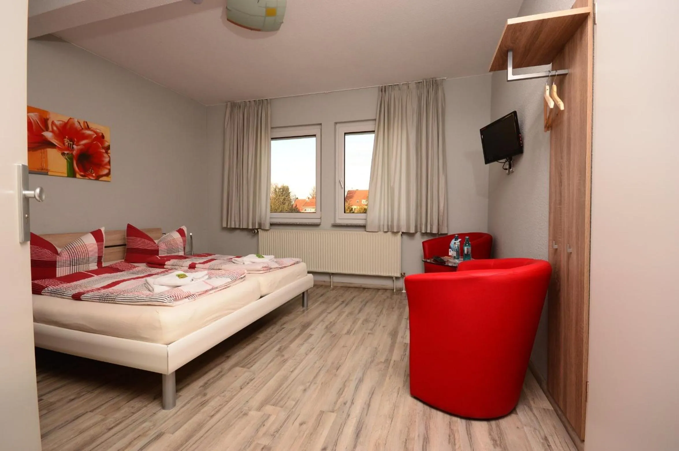 Photo of the whole room, Bed in Hotel am Stadtwald