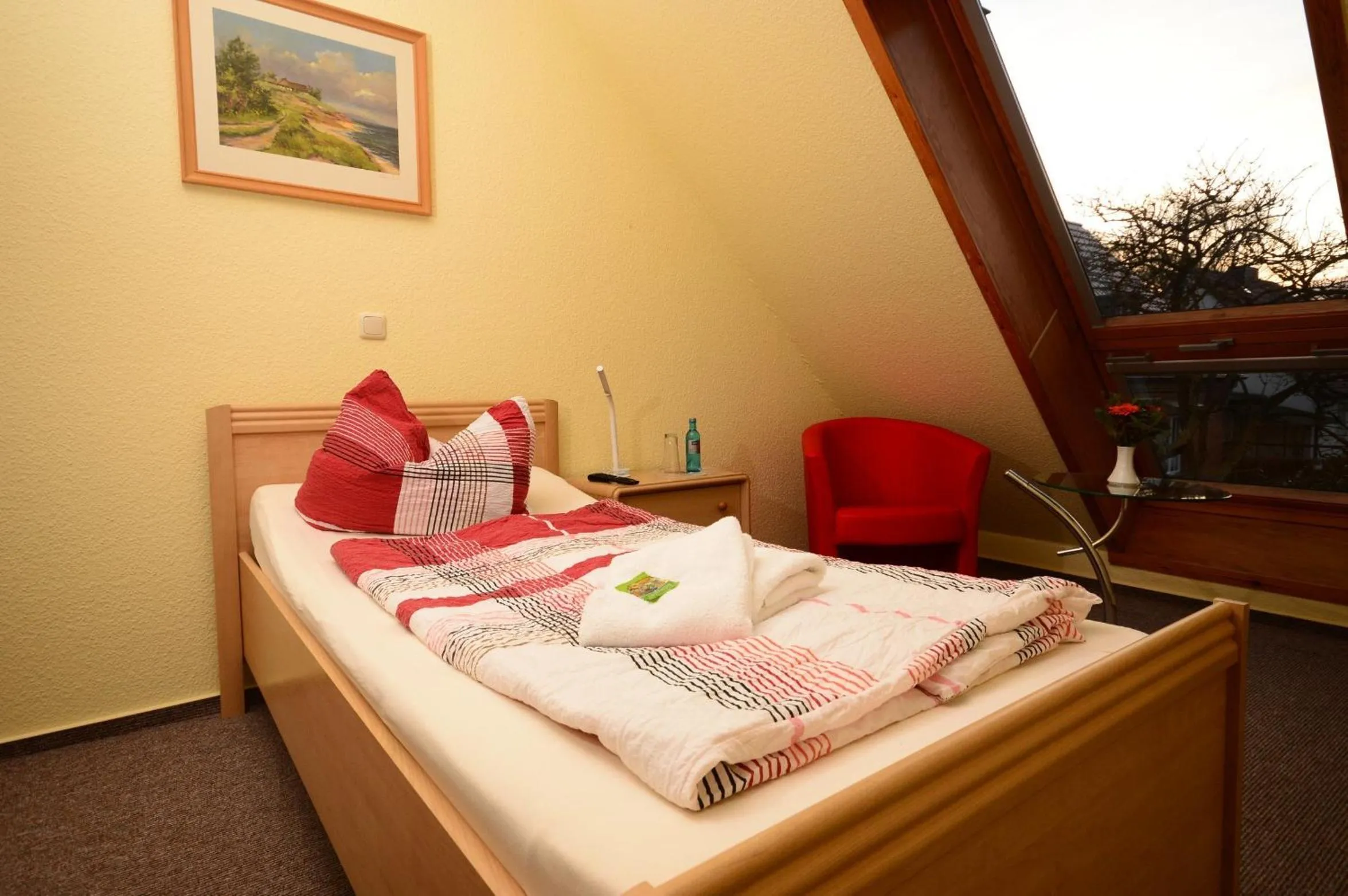 Photo of the whole room, Bed in Hotel am Stadtwald