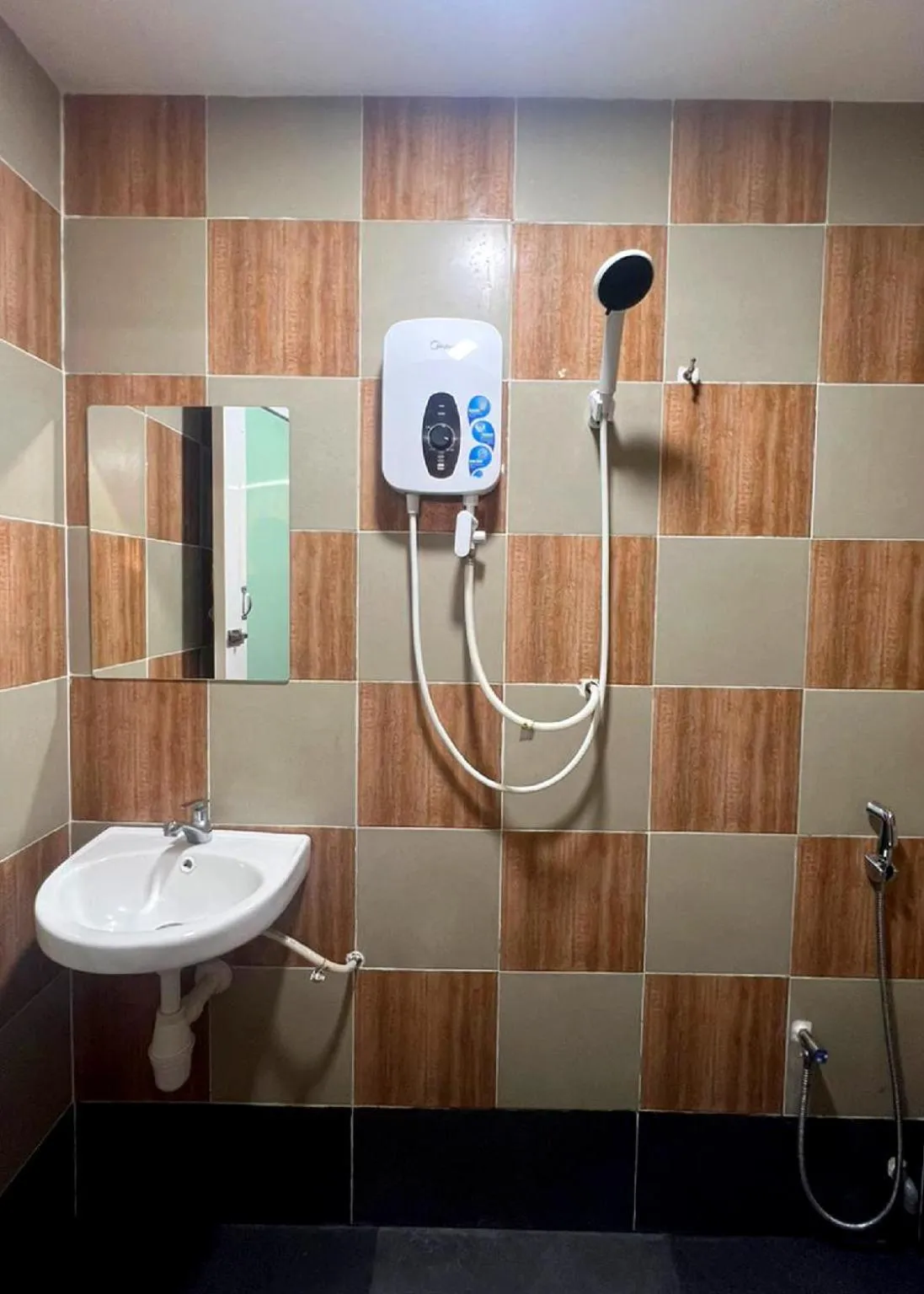 Shower in ARK Business Rawang hotel