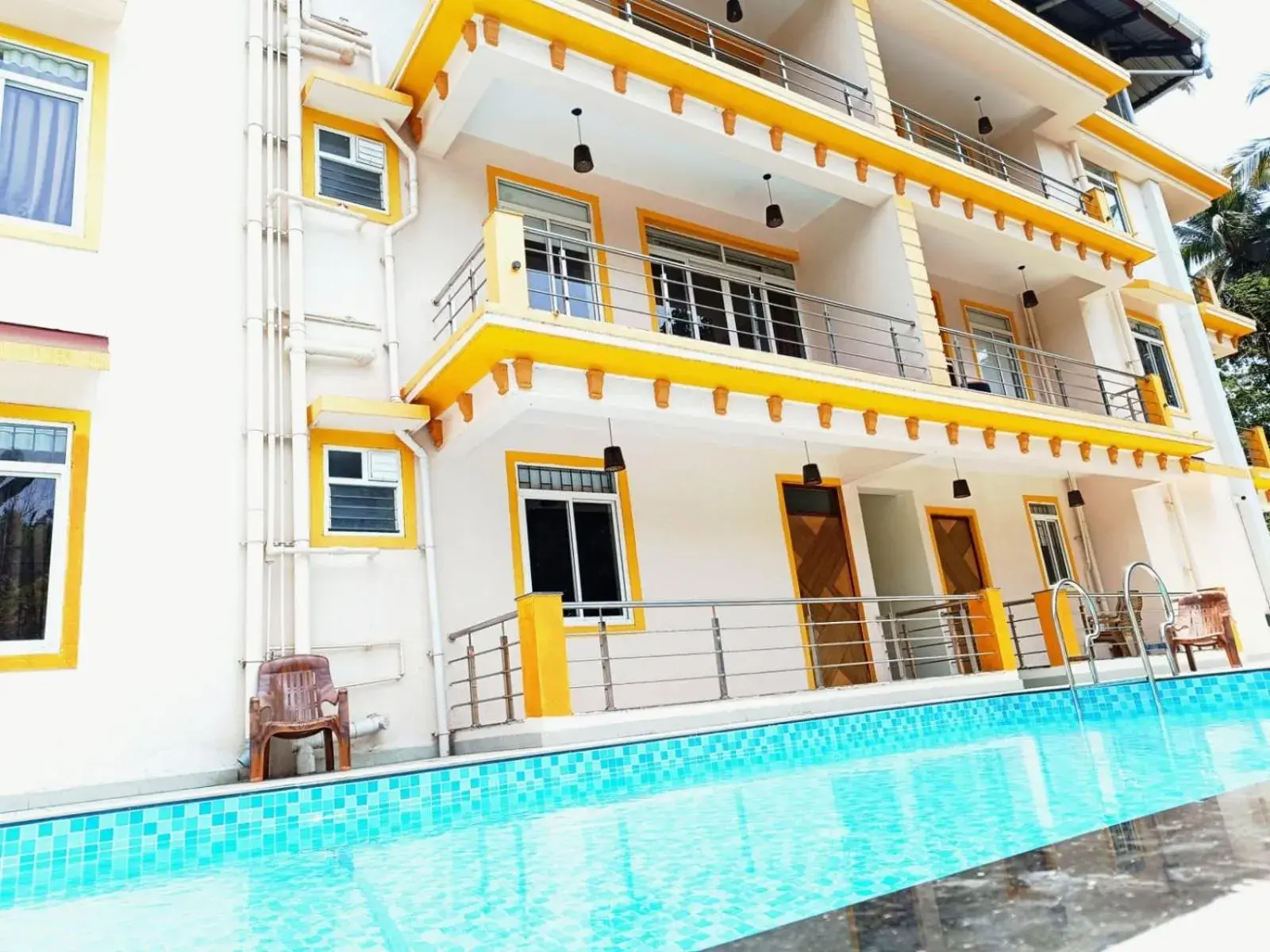 Property building in Lykke Suites- 2-min Drive to Colva Beach-By Goan Felicidade Hospitality PVT LTD Property building in Lykke Suites- 2-min Drive to Colva Beach-By Goan Felicidade Hospitality PVT LTD