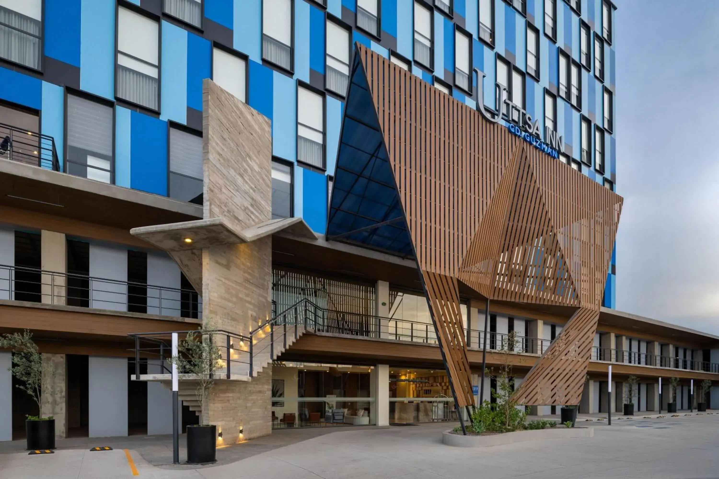 Property building in TRYP By Wyndham Ciudad Guzmán UTTSA Property building in TRYP By Wyndham Ciudad Guzmán UTTSA