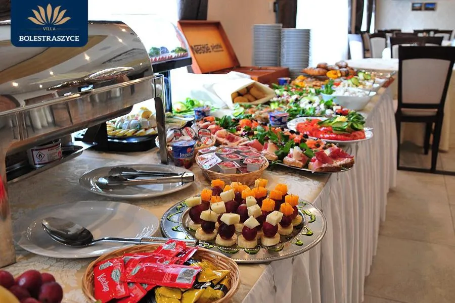 Breakfast in Hotel Restauracja VILLA BOLESTRASZYCE- PRZEMYŚL