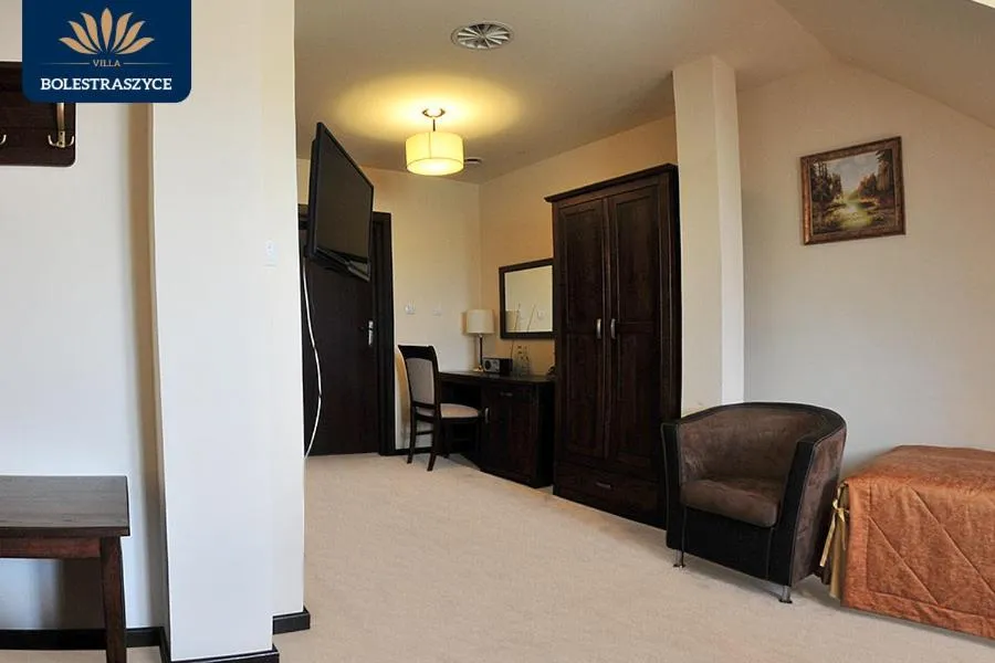 Bed in Hotel Restauracja VILLA BOLESTRASZYCE- PRZEMYŚL