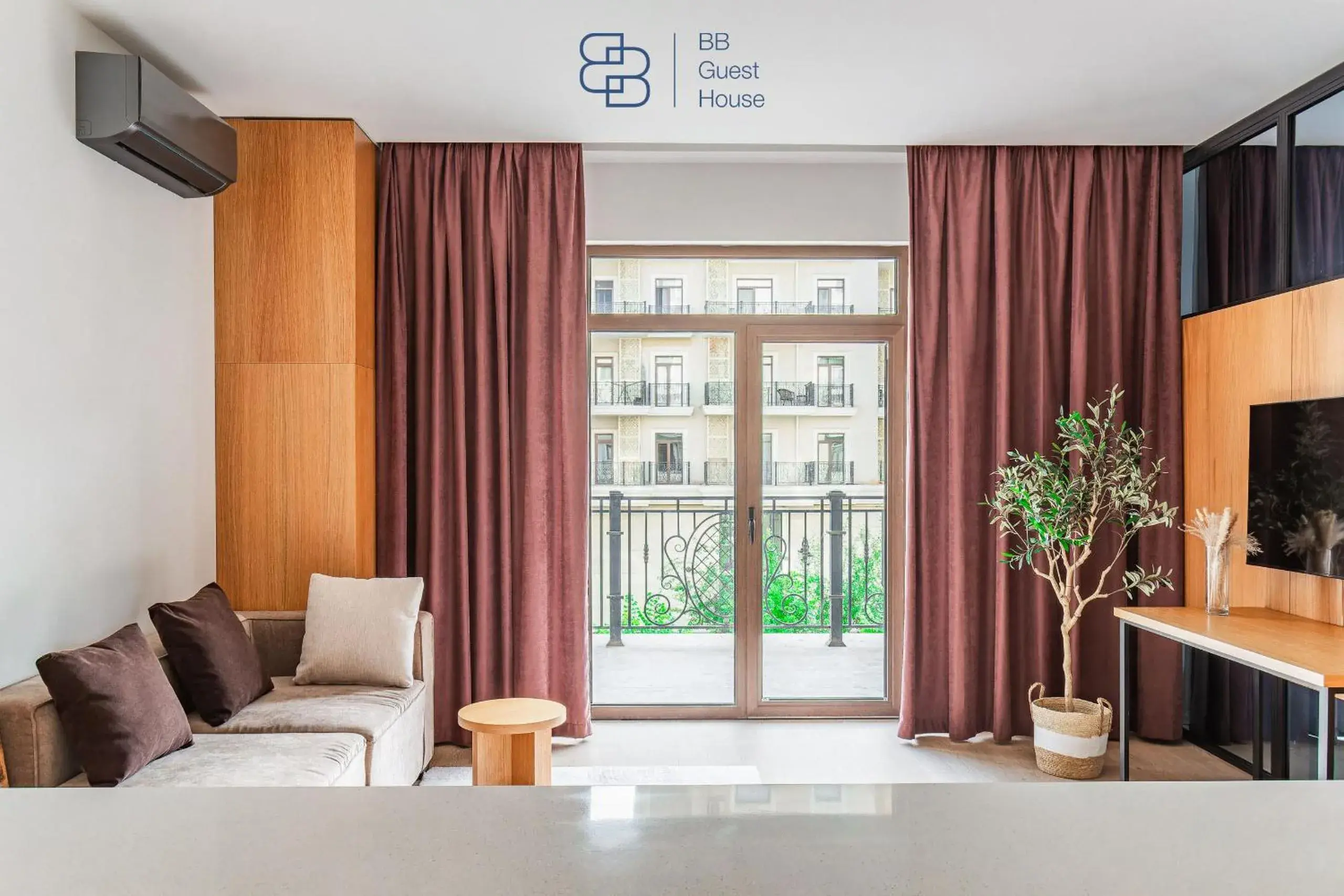 One-Bedroom Apartment in Boulevard 132 One-Bedroom Apartment in Boulevard 132