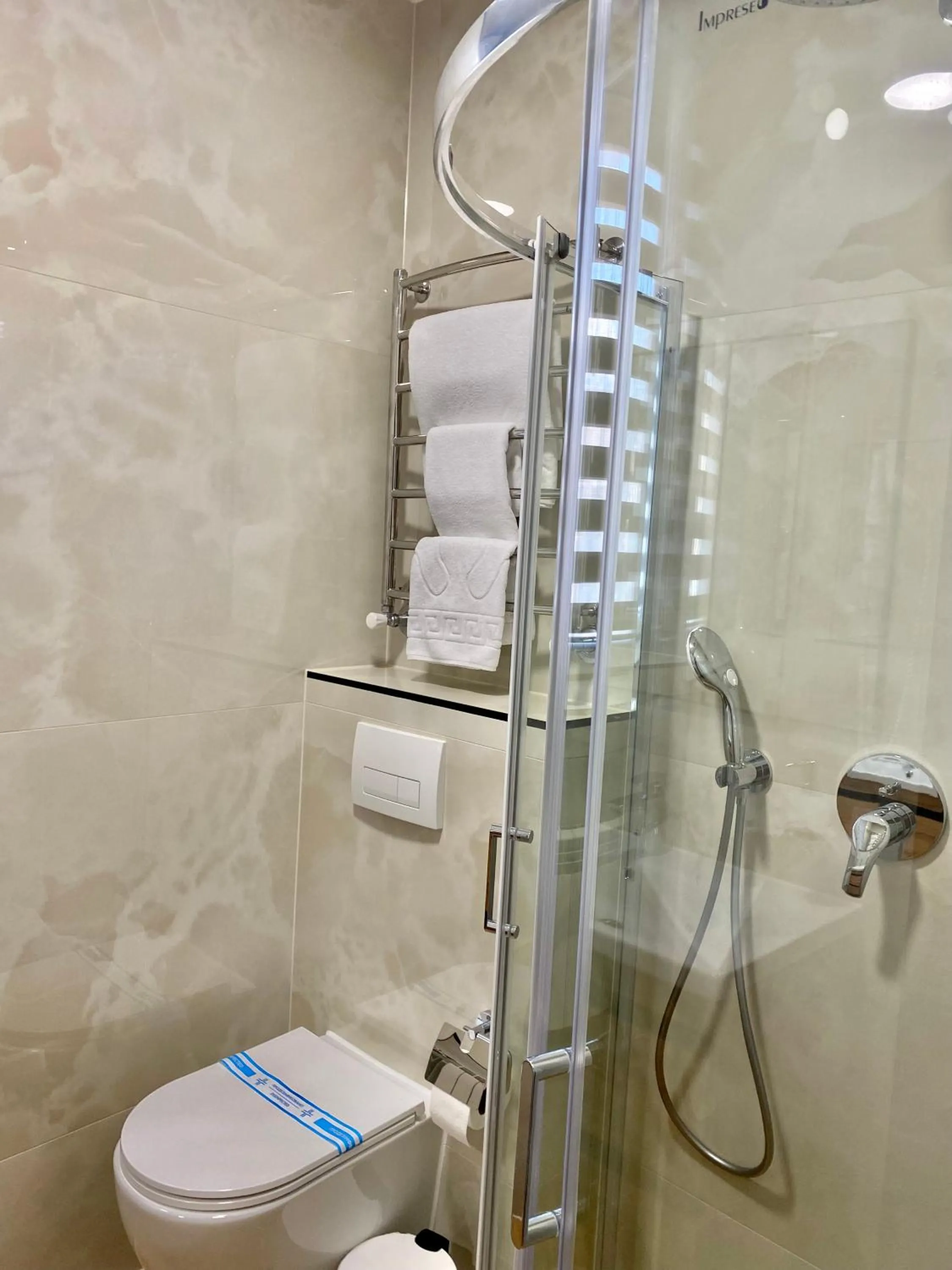 Shower in Grand Christer Hotel