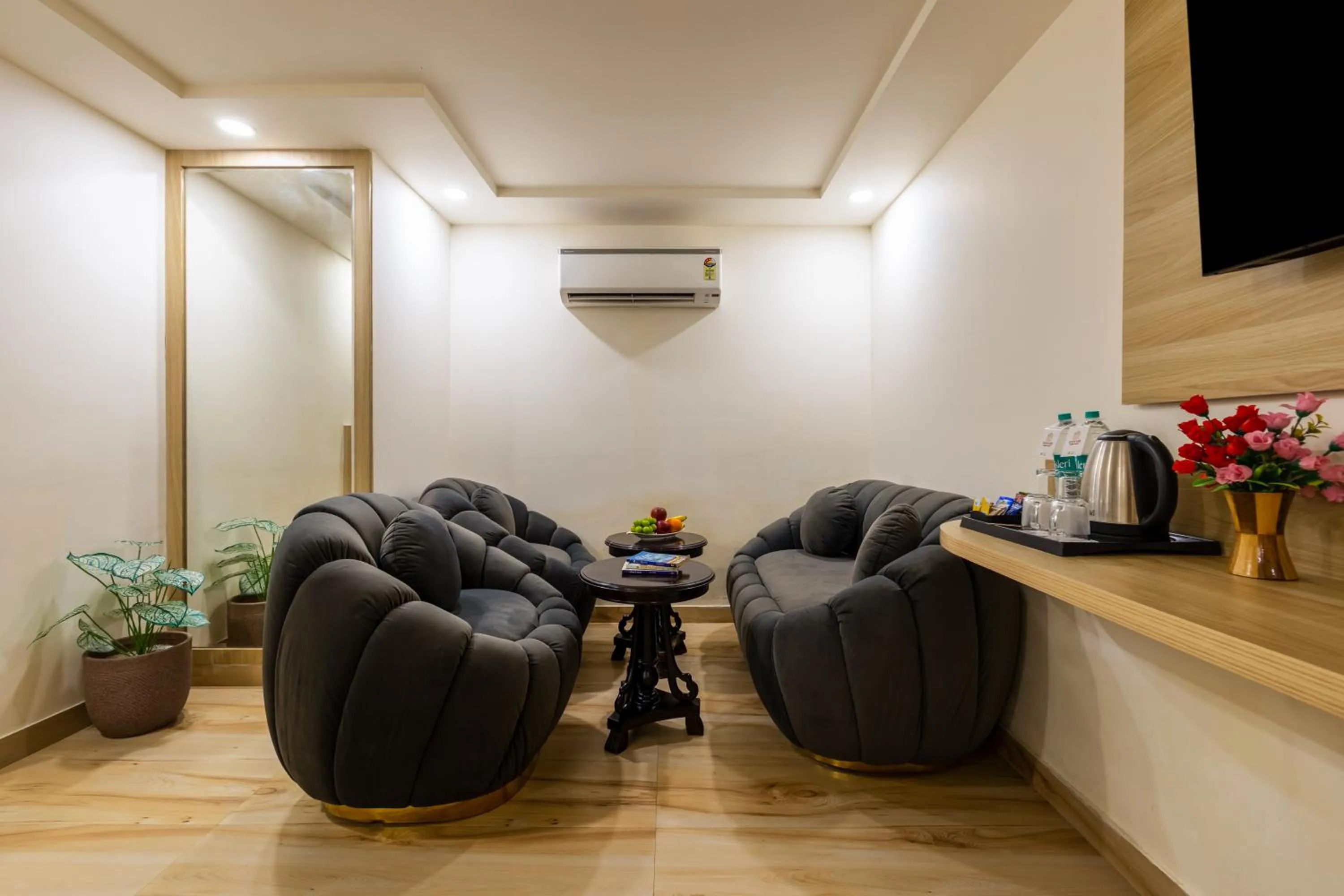 TV and multimedia in Dahabi Venue Premium- Free Airport Pick up or Drop