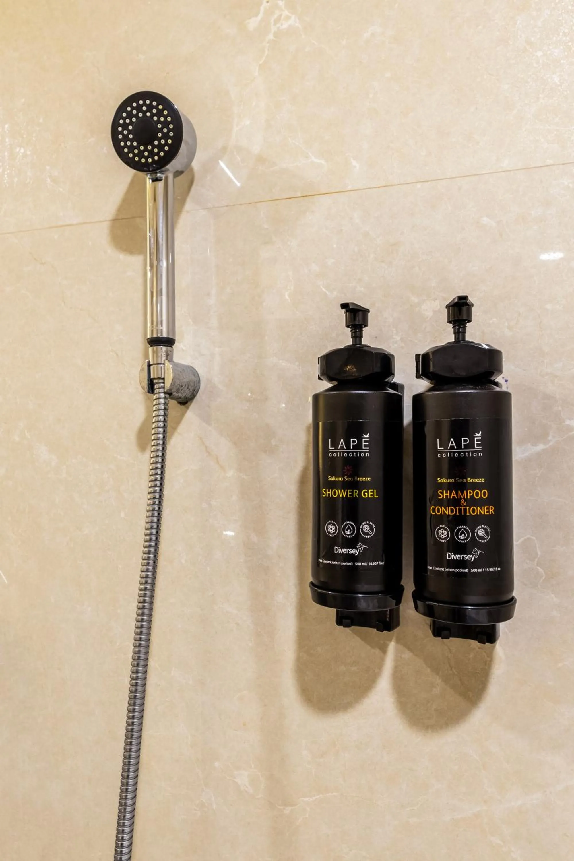 Shower in Dahabi Venue Premium- Free Airport Pick up or Drop