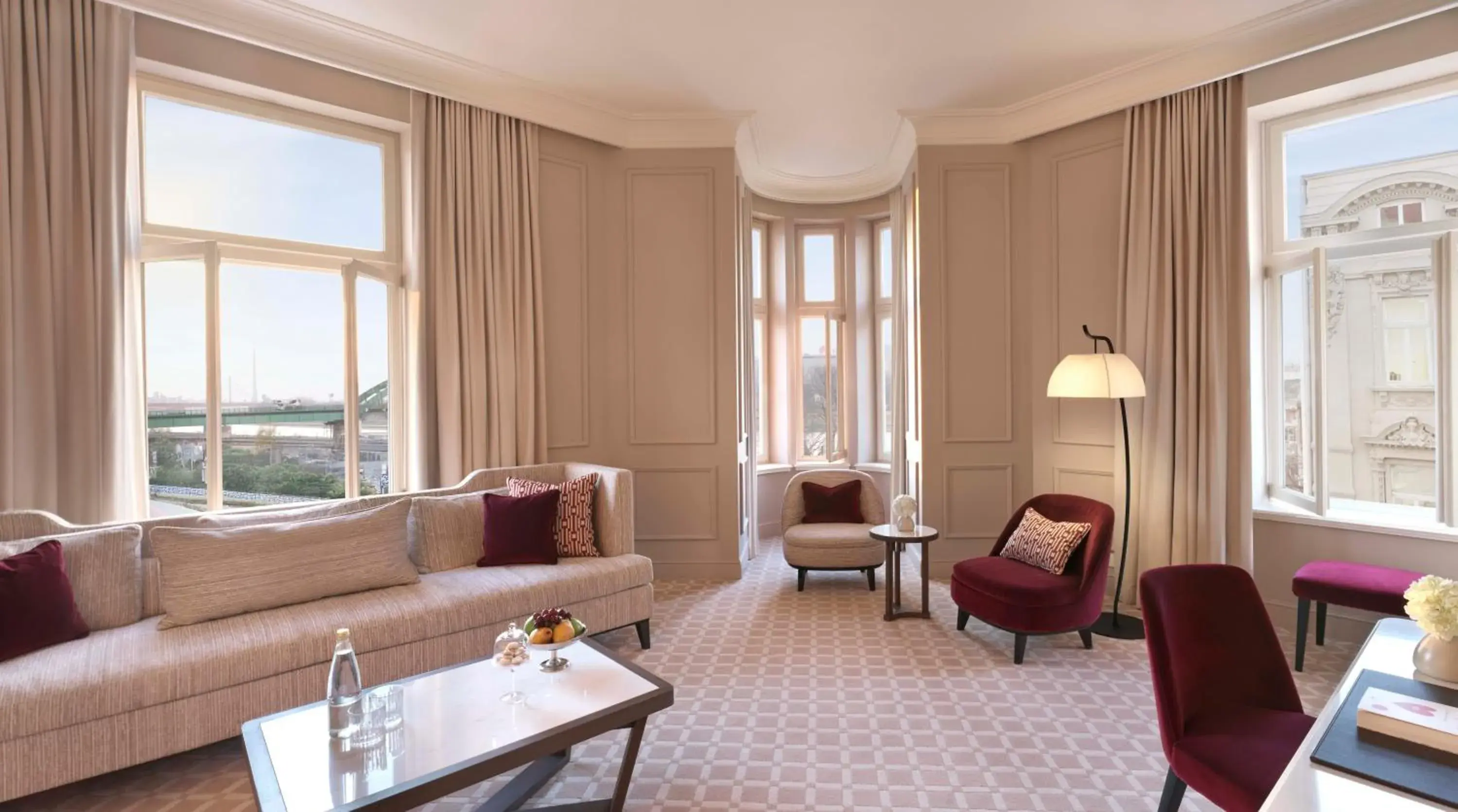 Living room in The Bristol Belgrade Living room in The Bristol Belgrade