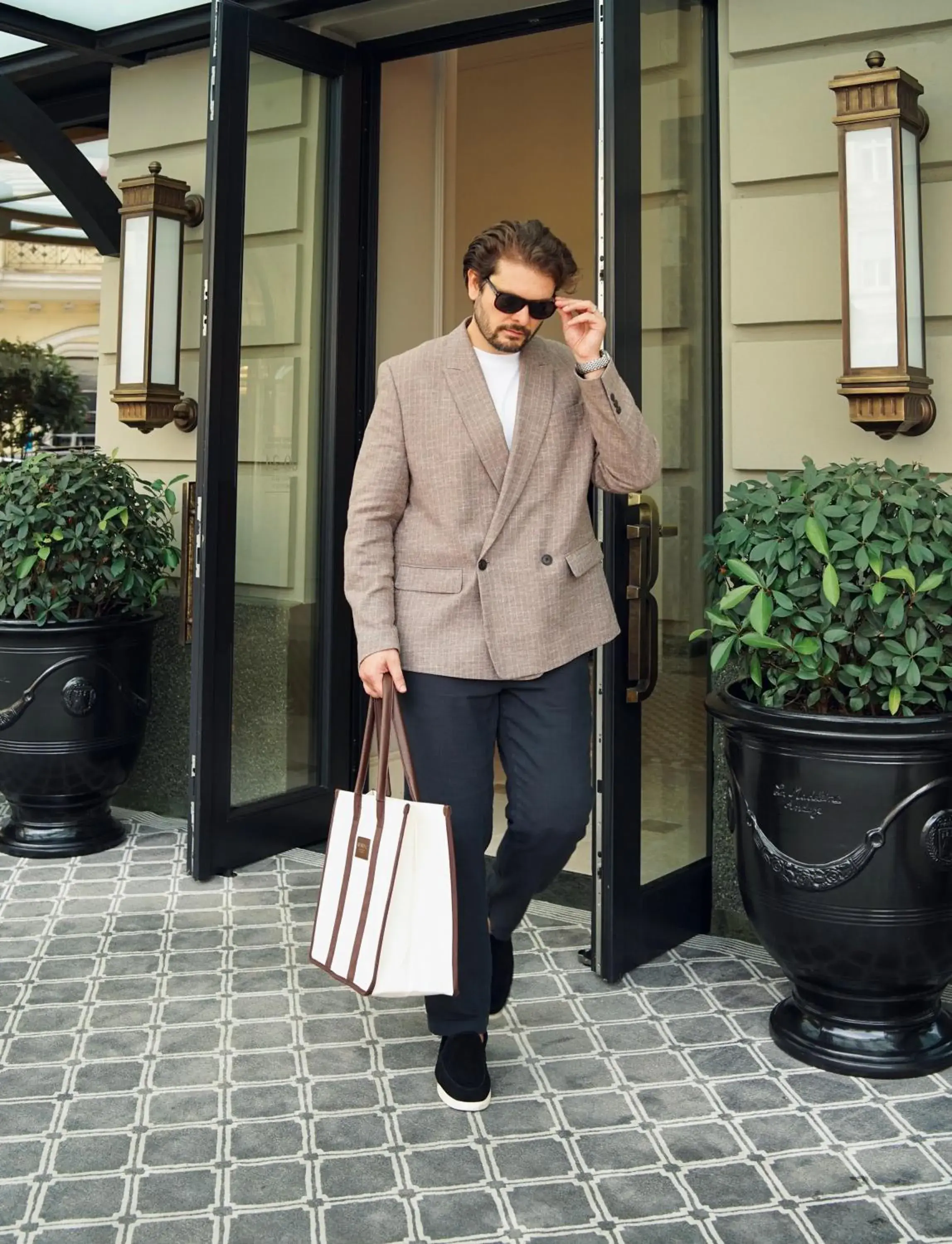 Facade/entrance in The Bristol Belgrade Facade/entrance in The Bristol Belgrade