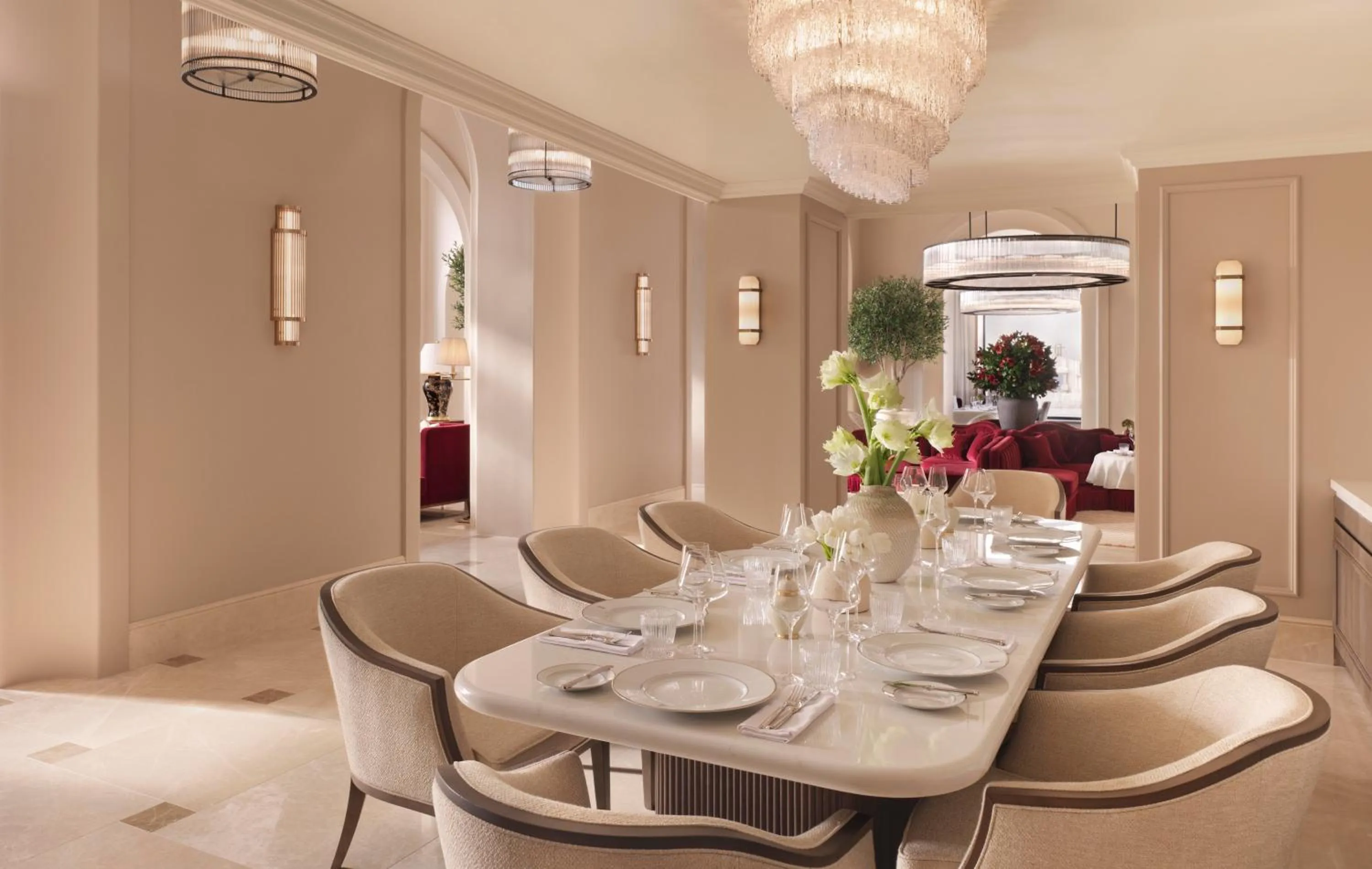 Dining area in The Bristol Belgrade