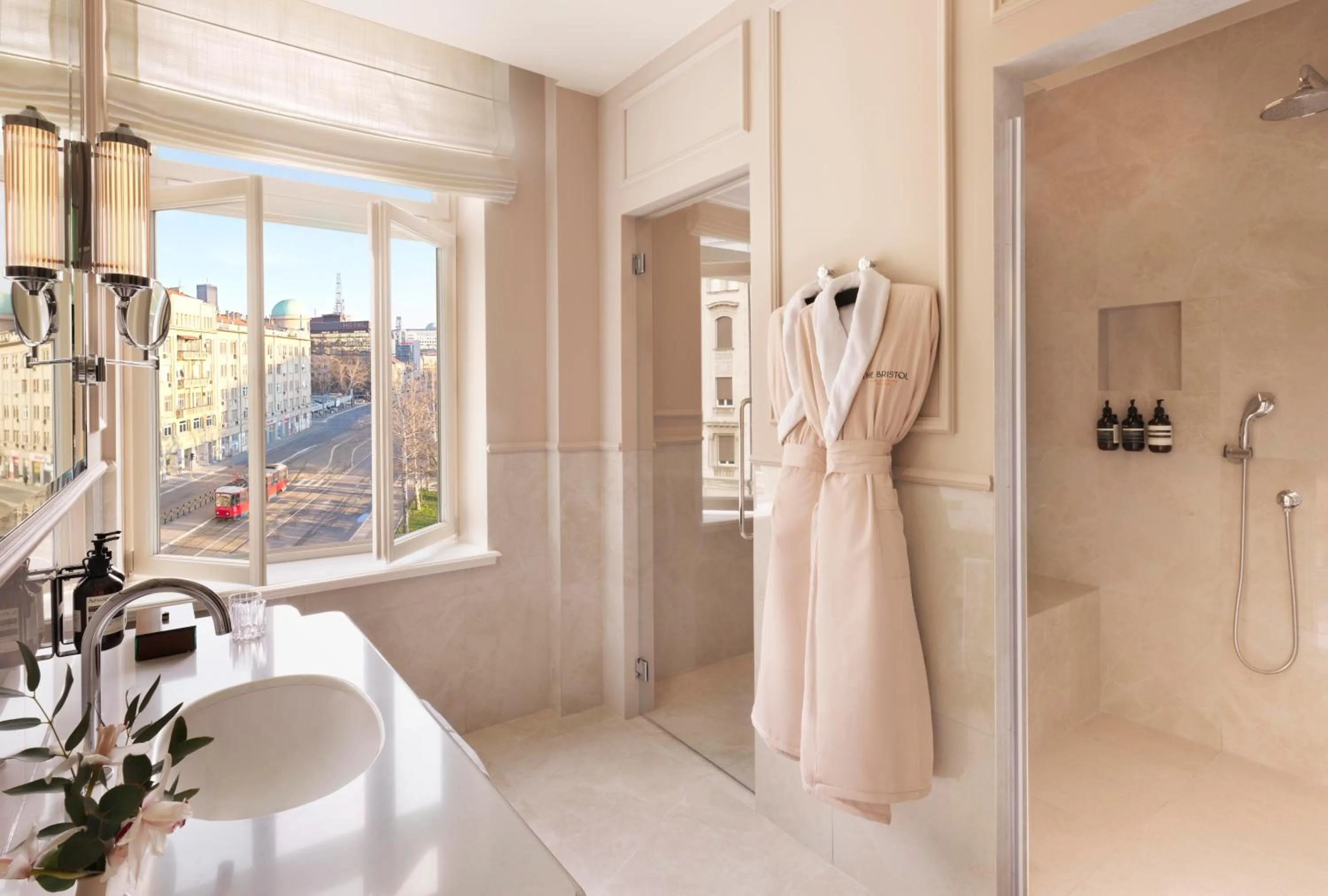 Shower in The Bristol Belgrade