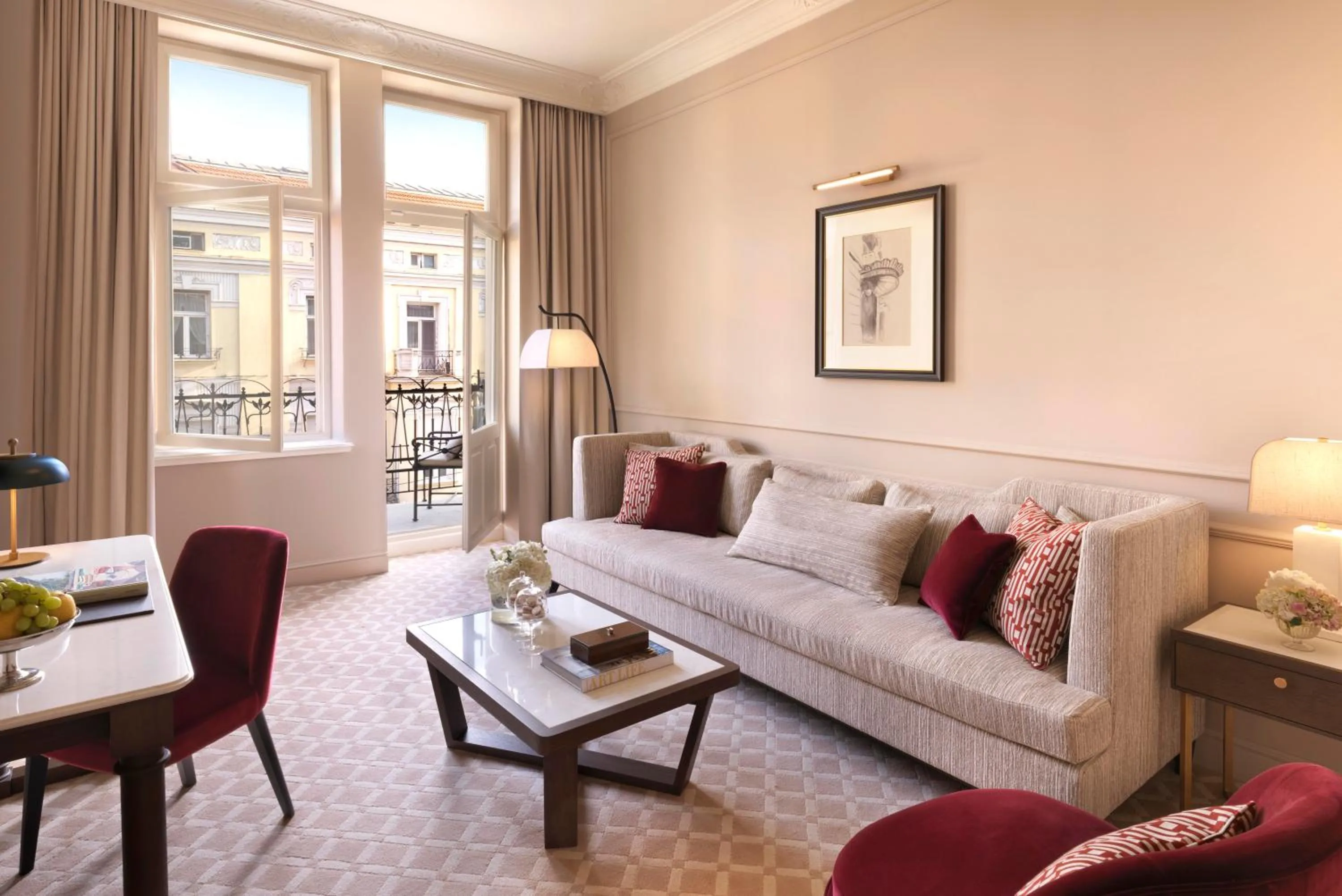 Living room in The Bristol Belgrade