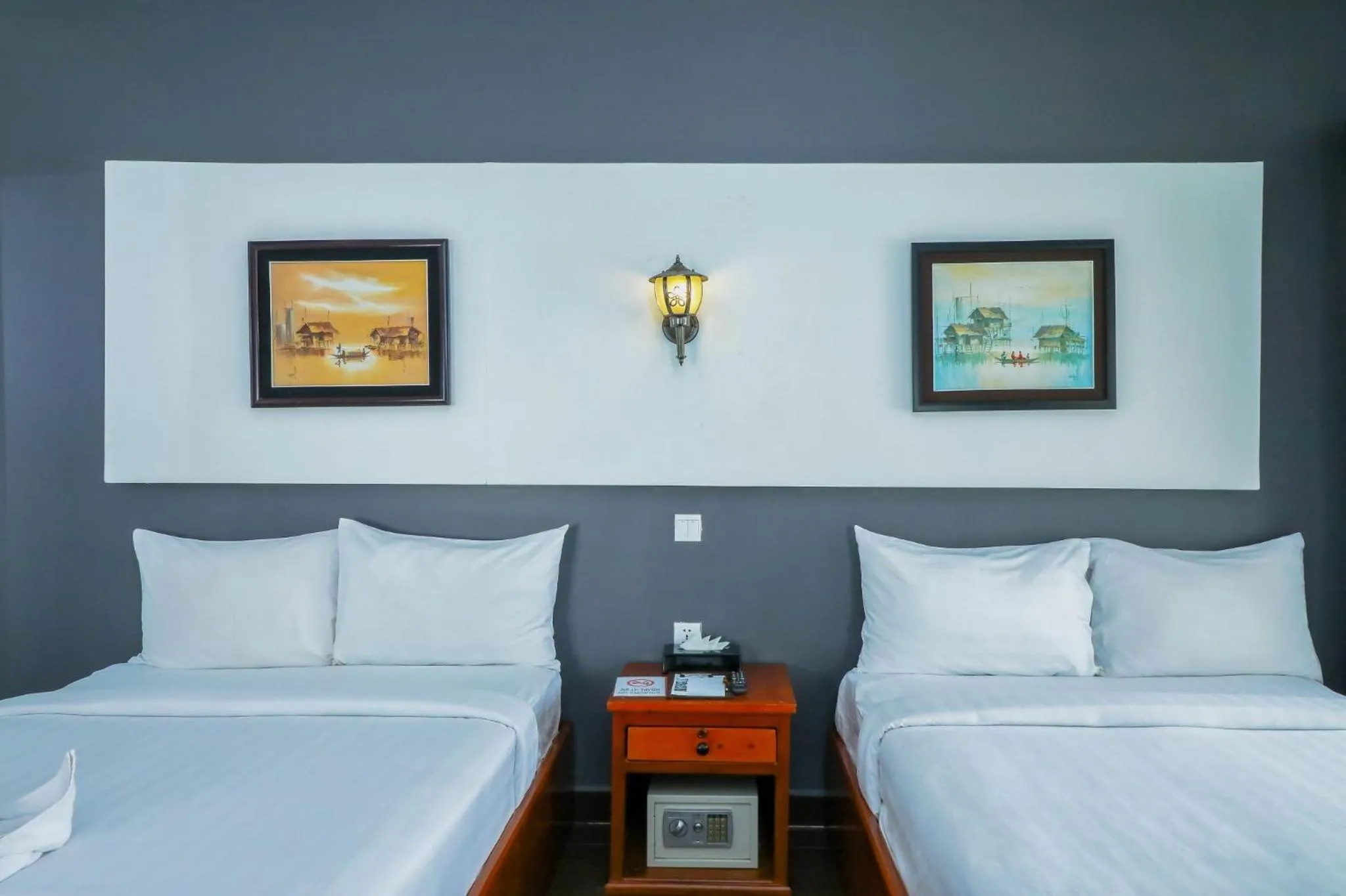 Property building, Bed in Sea Breeze Resort