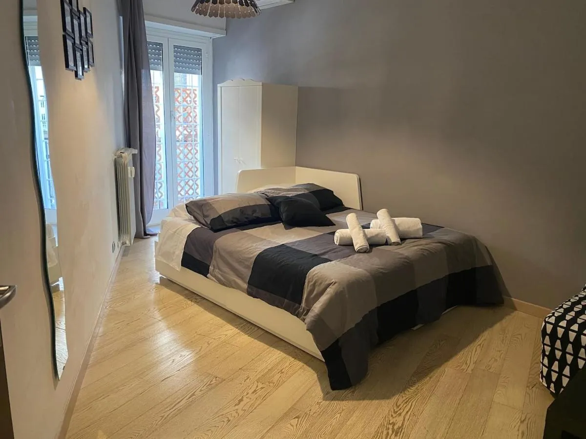 Bed in The house of St. Peter