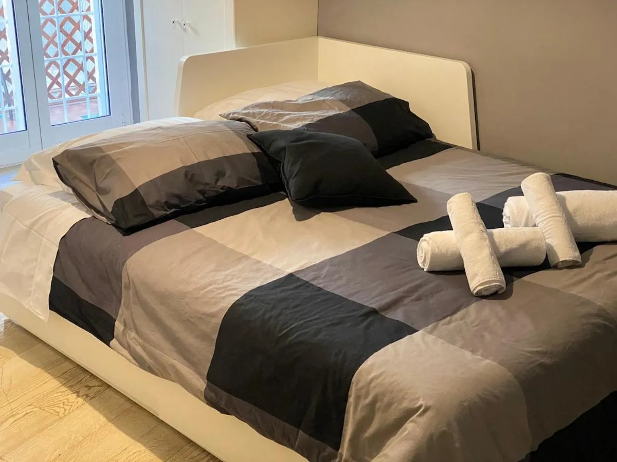 Bed in The house of St. Peter