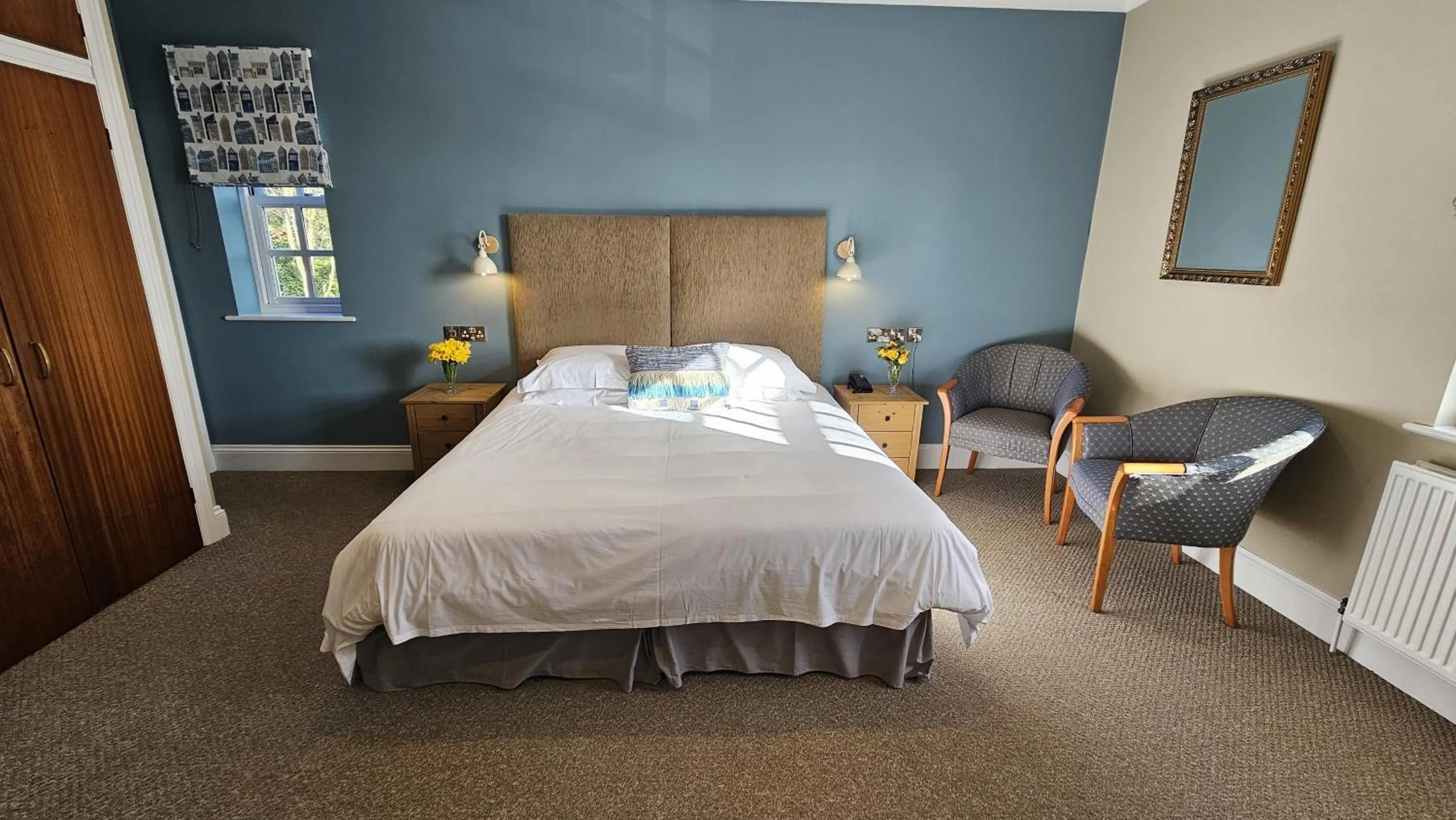 Bed in Stoke Lodge Hotel