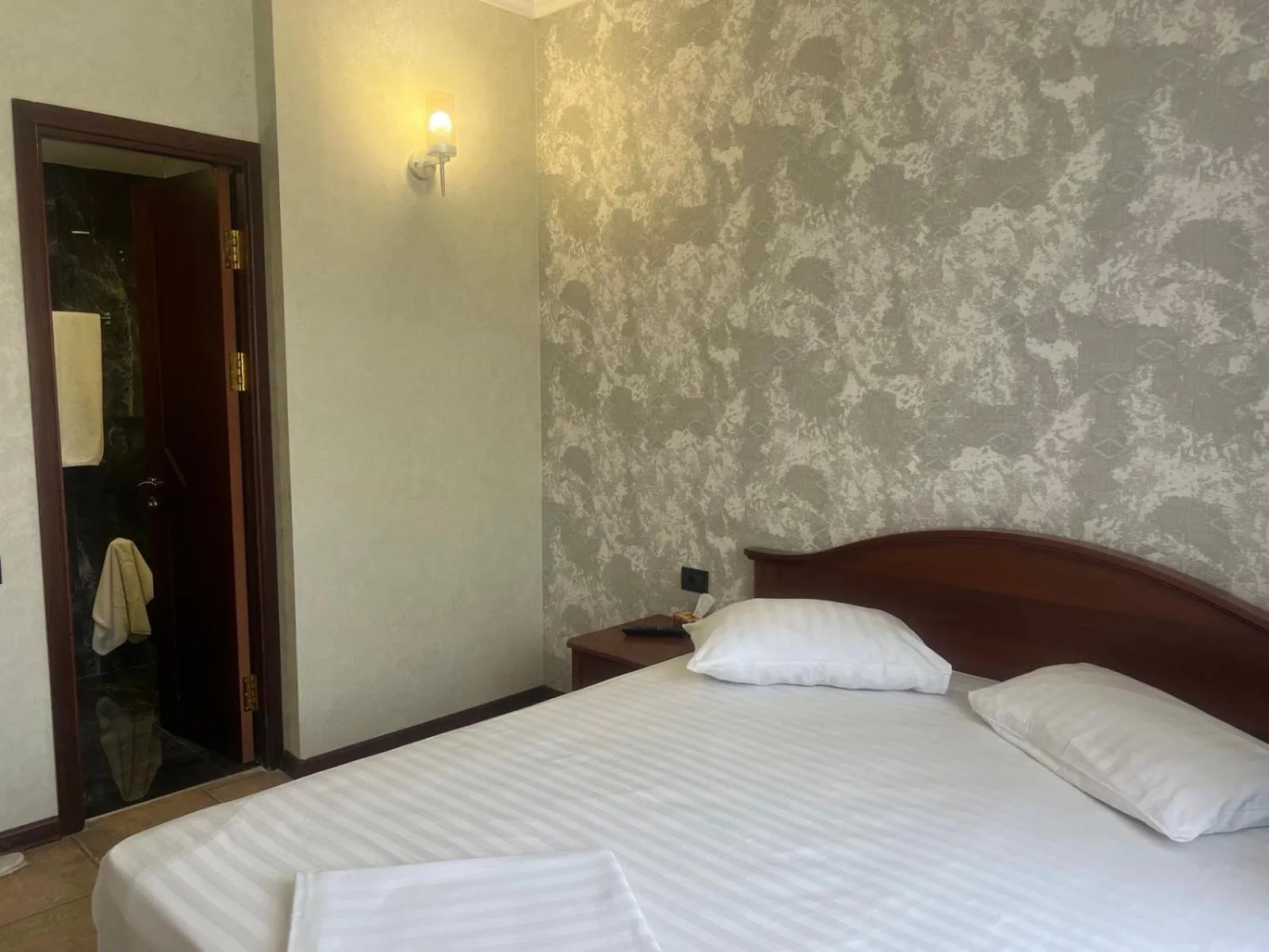 Bed in Park Avenue Hotel Yerevan