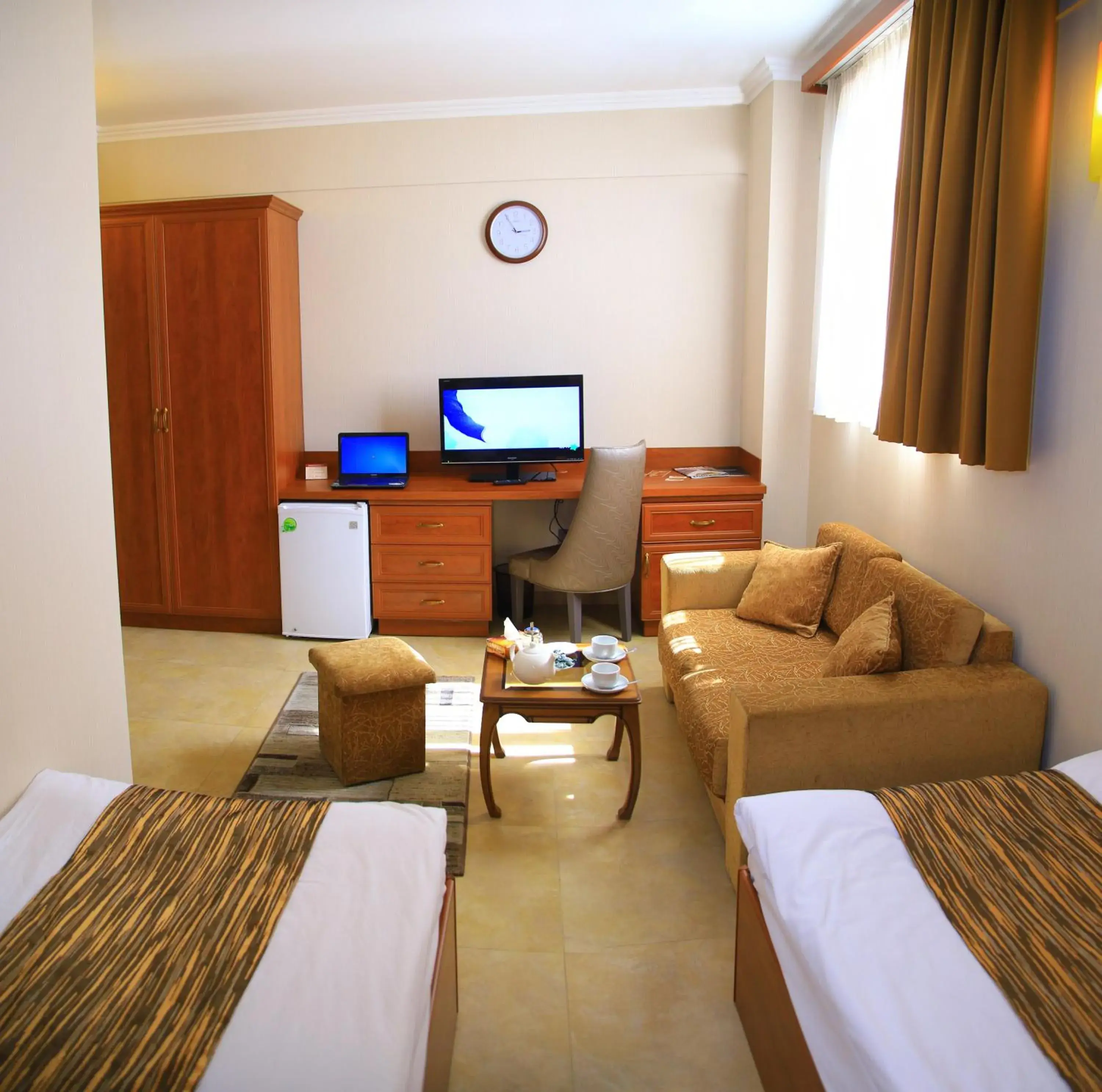 Budget Twin Room in Park Avenue Hotel Yerevan Budget Twin Room in Park Avenue Hotel Yerevan