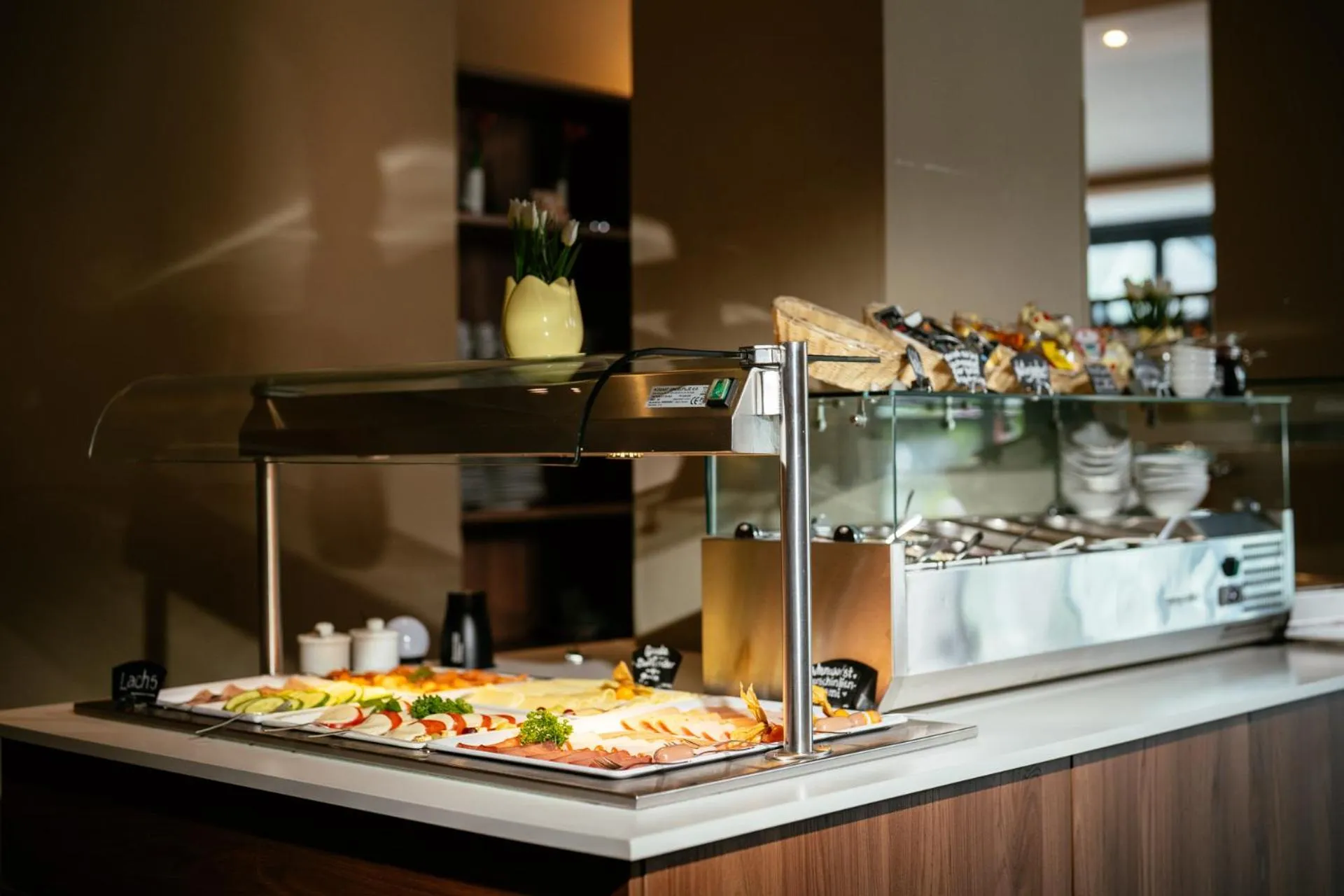 Buffet breakfast in BO Hotel Hamburg