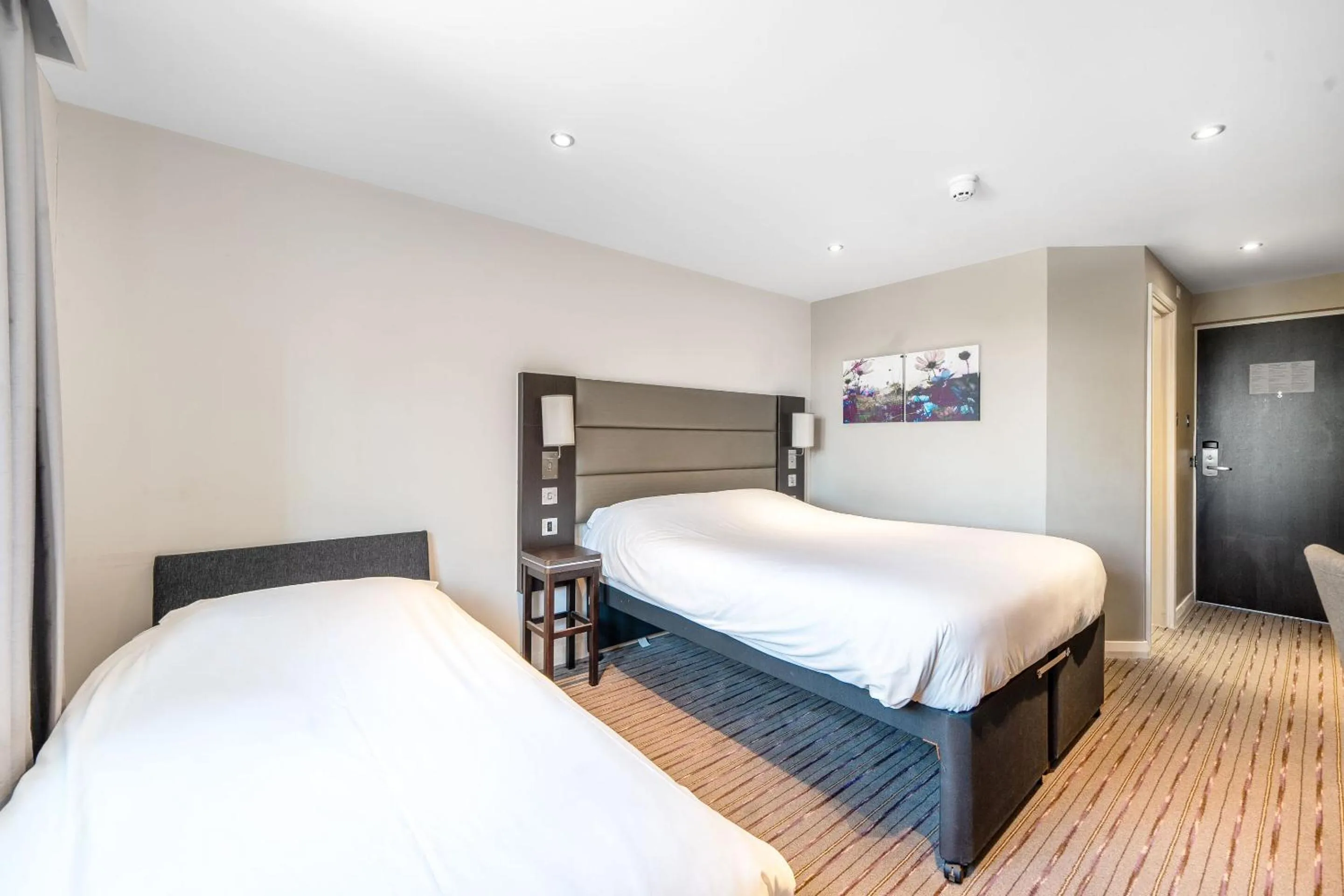 Bedroom, Bed in Sidcot Arms