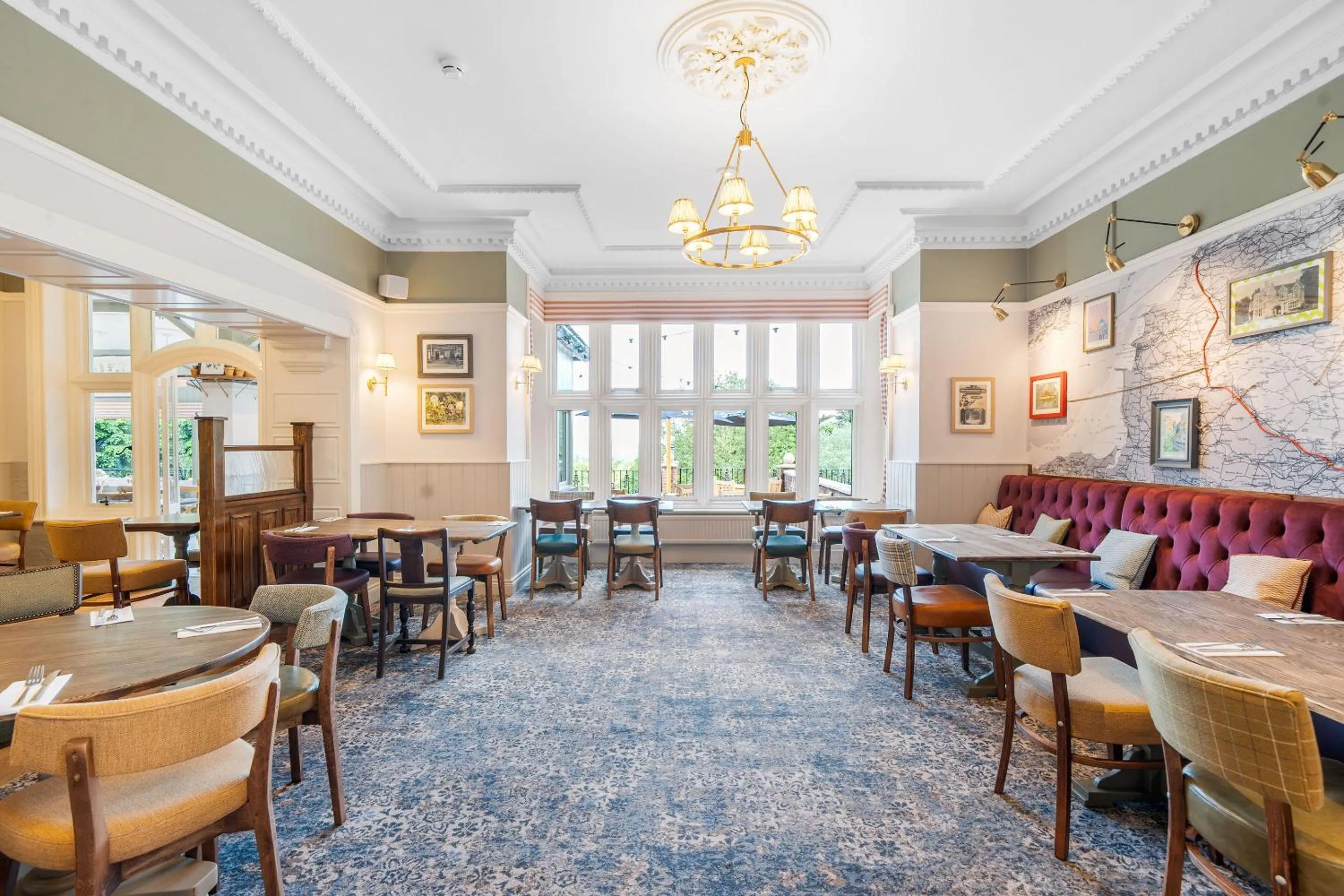 Dining area in Sidcot Arms