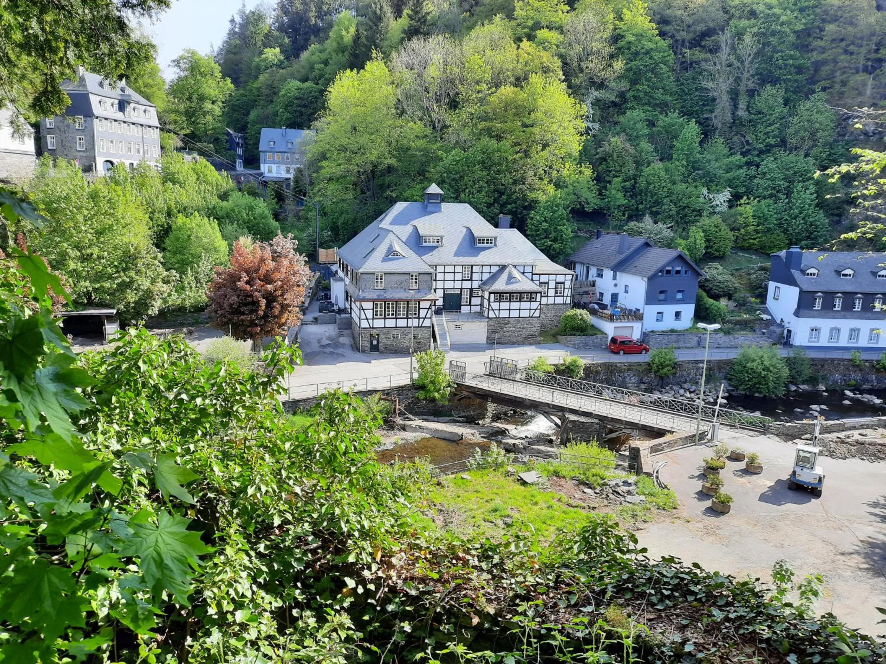Property building in Villa Rur