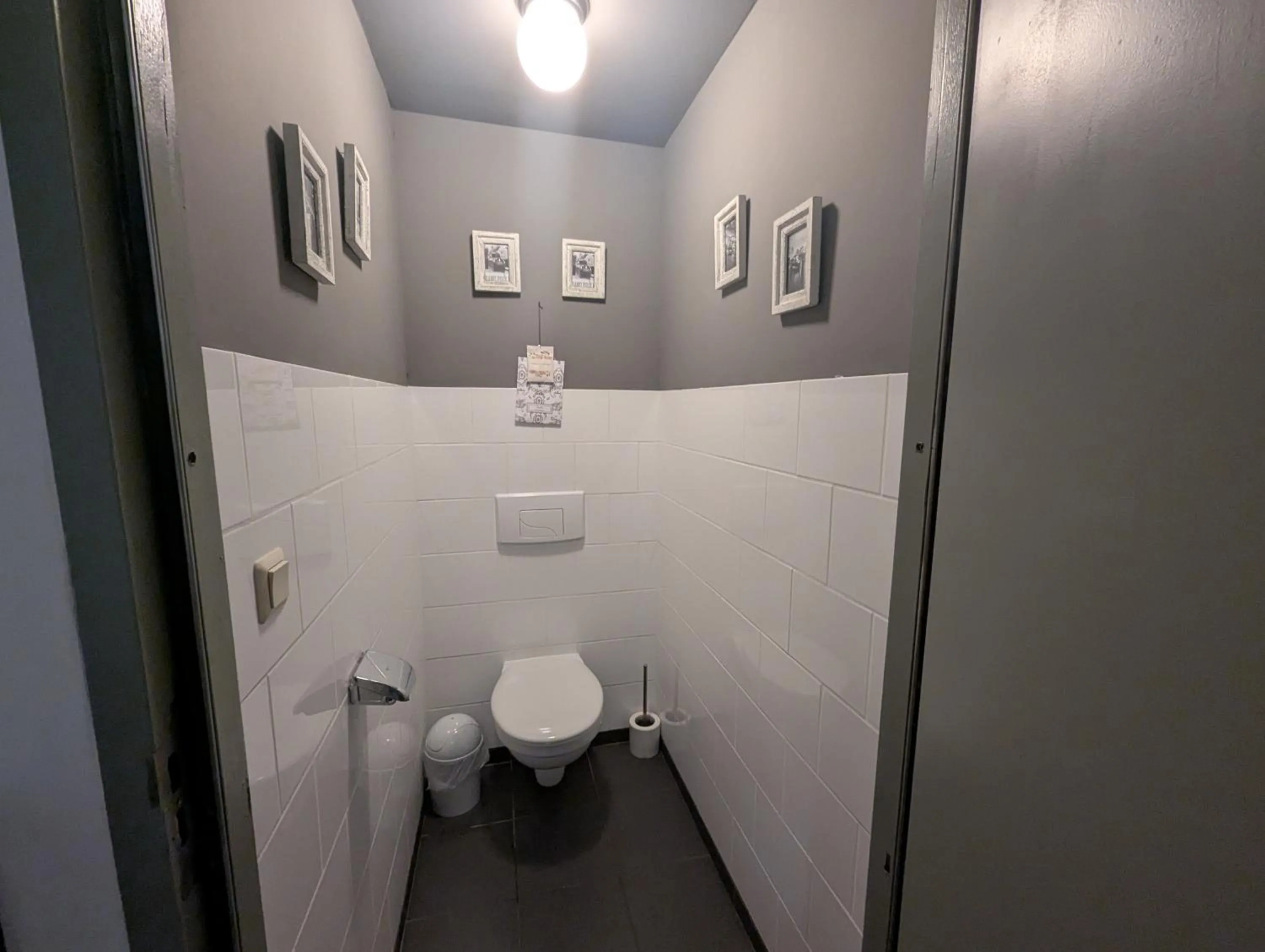 Toilet in Villa Rur