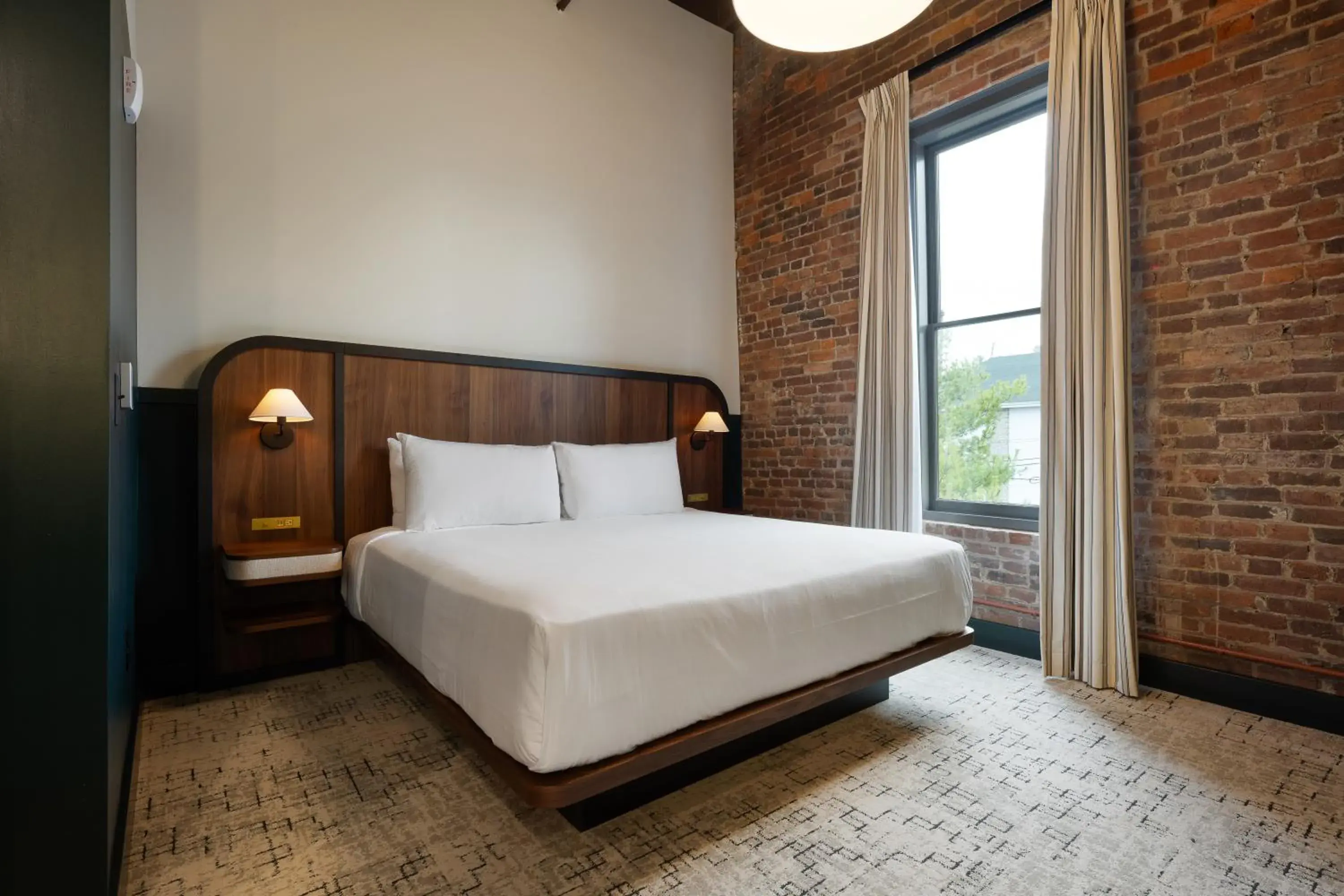 King Room - Disability Access in The Delegate Hotel King Room - Disability Access in The Delegate Hotel