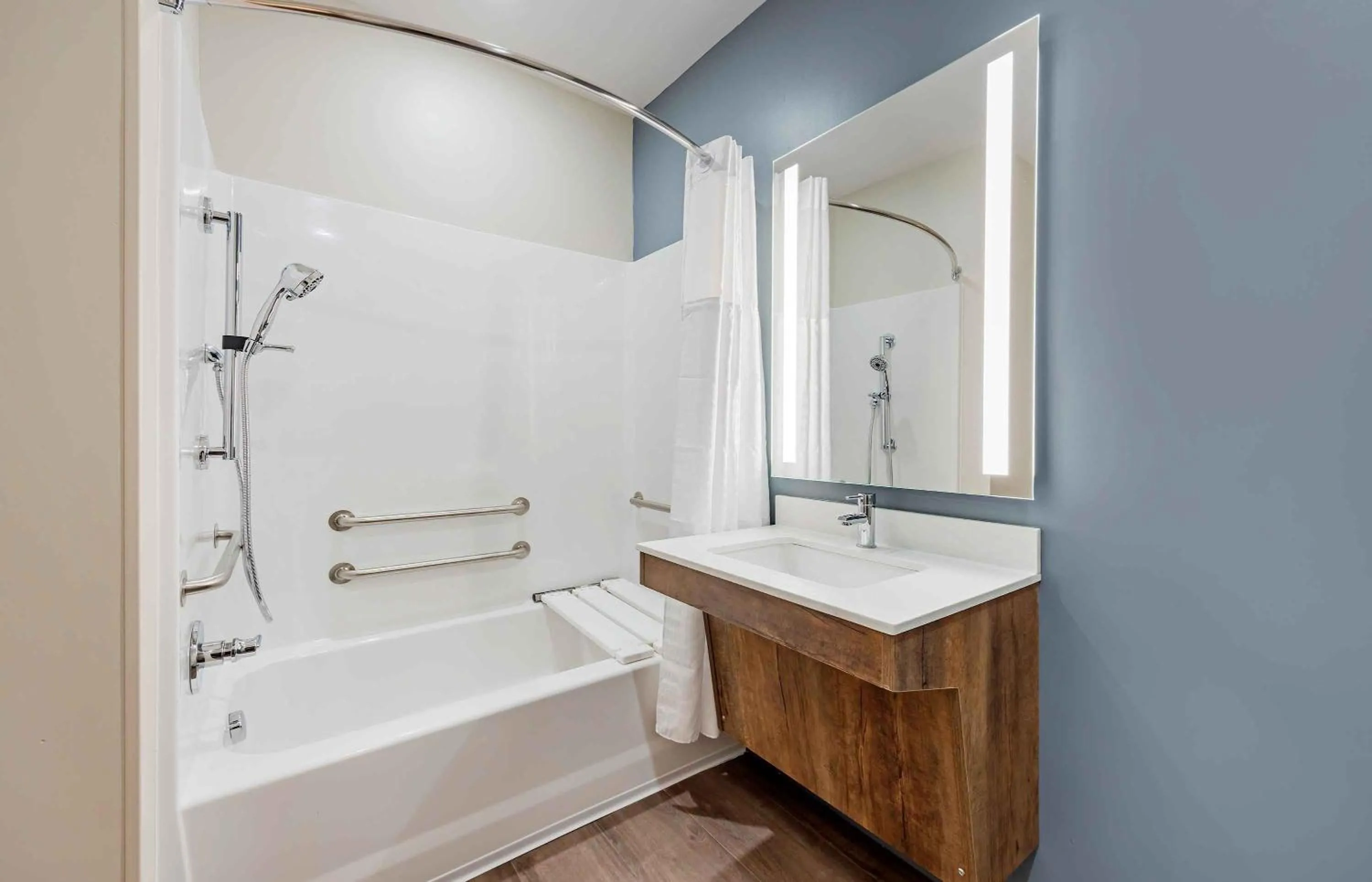 Bathroom in Extended Stay America Premier Suites - Nashville - Smyrna