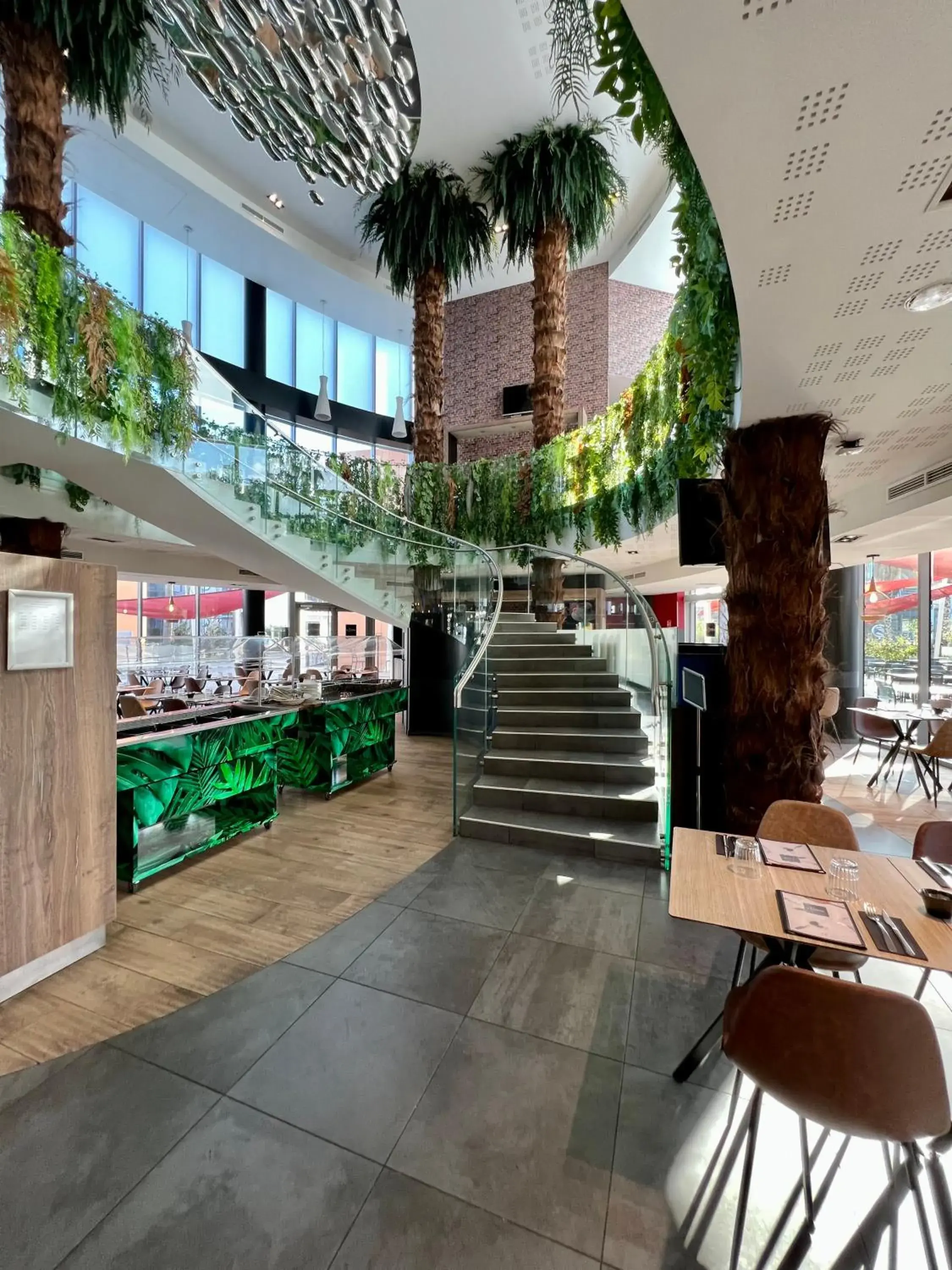 Restaurant/places to eat in SoBlue Hôtel Restaurant/places to eat in SoBlue Hôtel