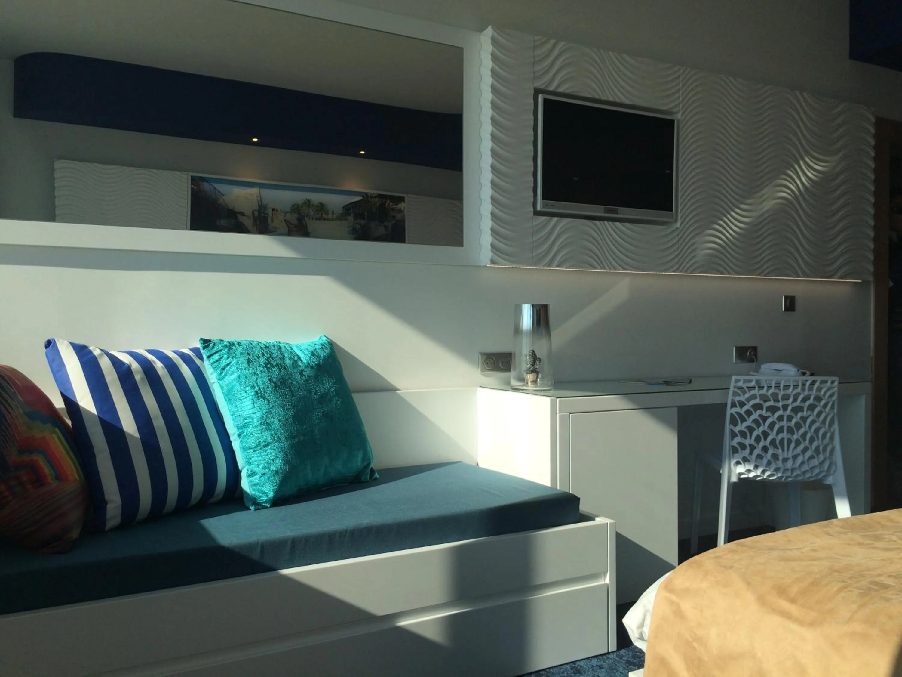 Seating area in SoBlue Hôtel