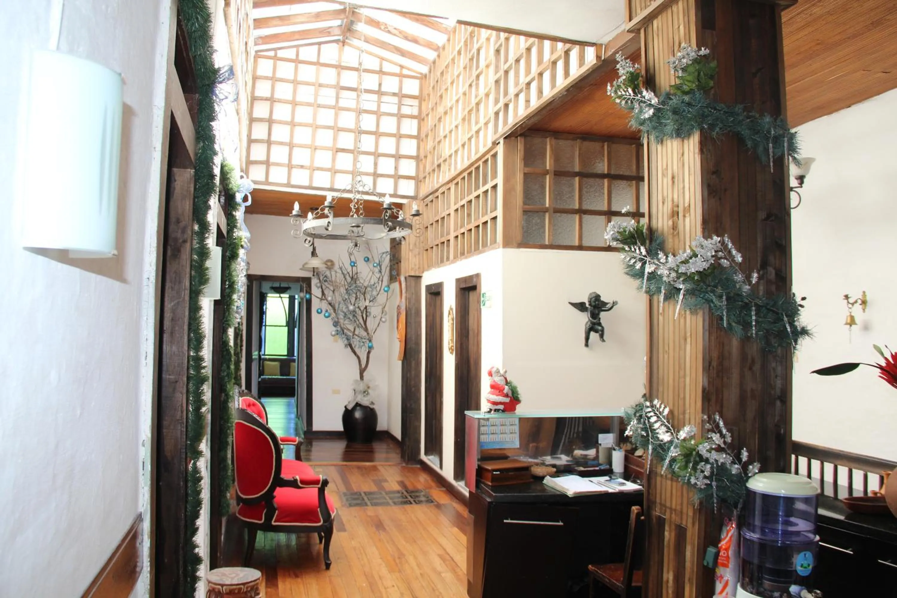 Lobby or reception in Hotel Colonial - Salamina Caldas