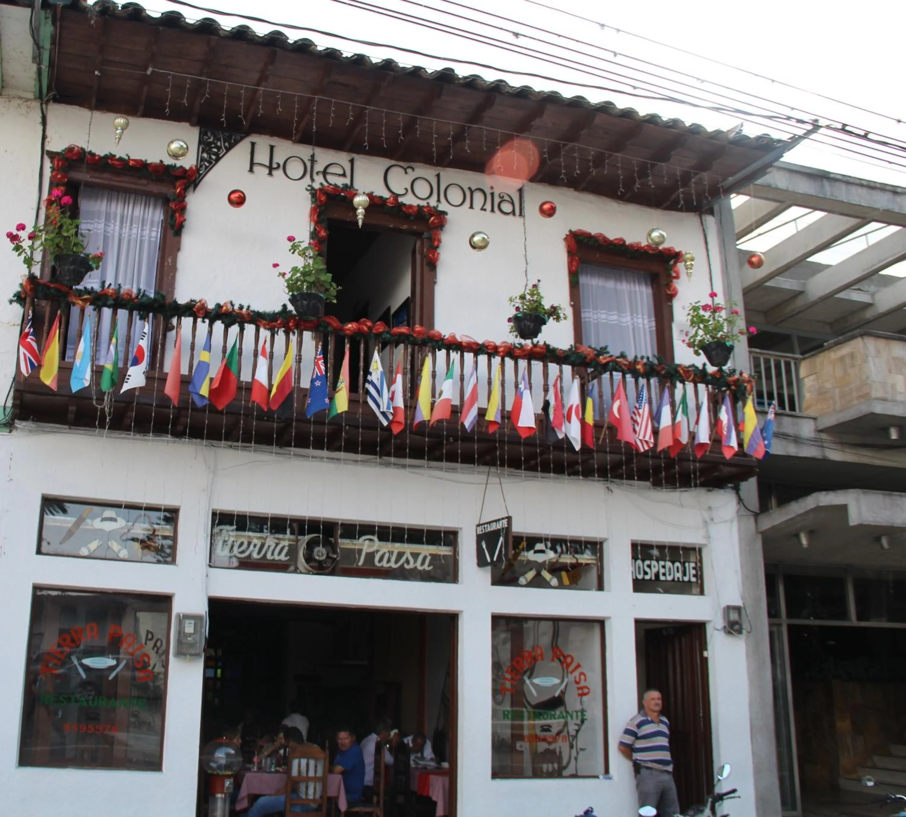 Facade/entrance in Hotel Colonial - Salamina Caldas