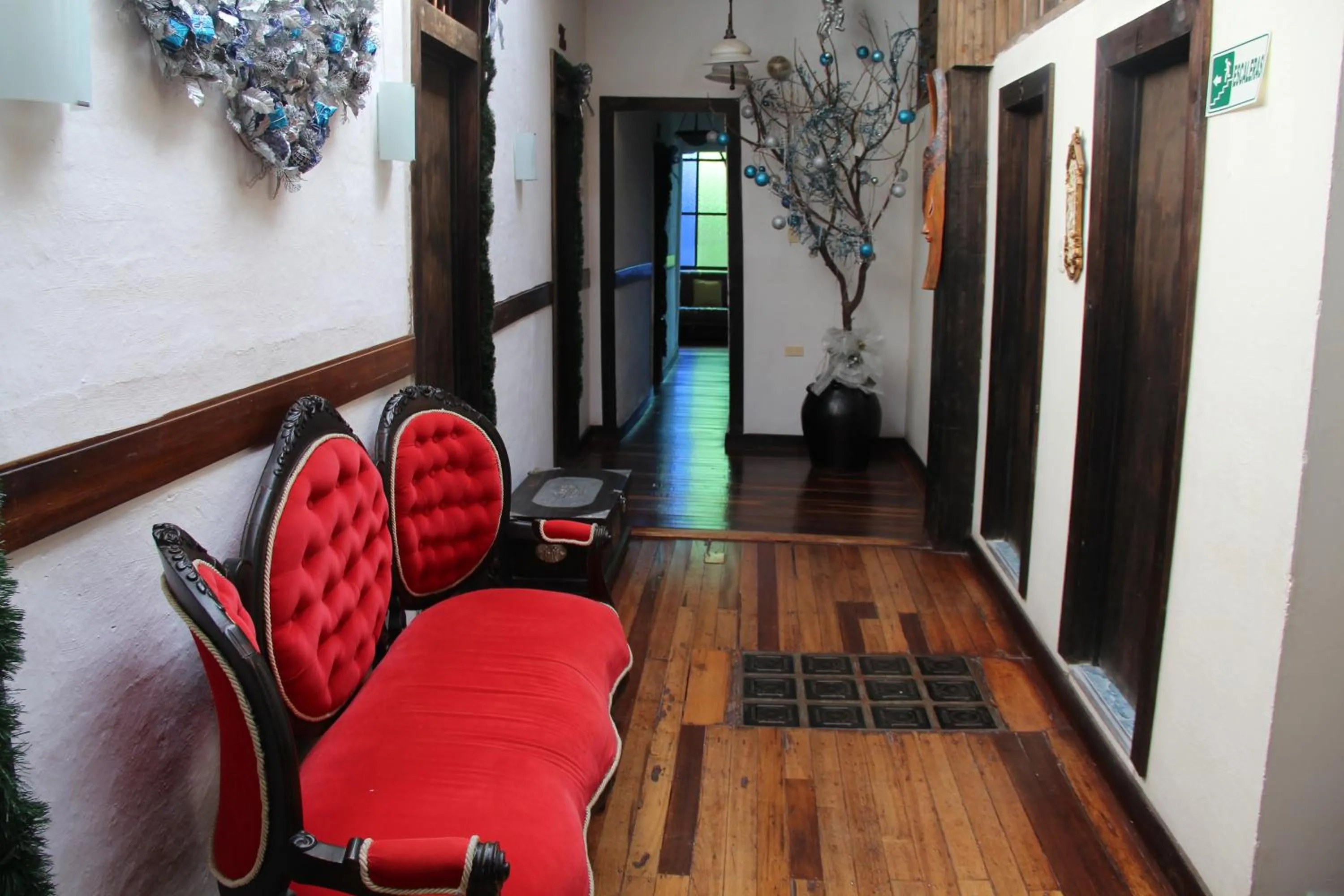 Lobby or reception in Hotel Colonial - Salamina Caldas