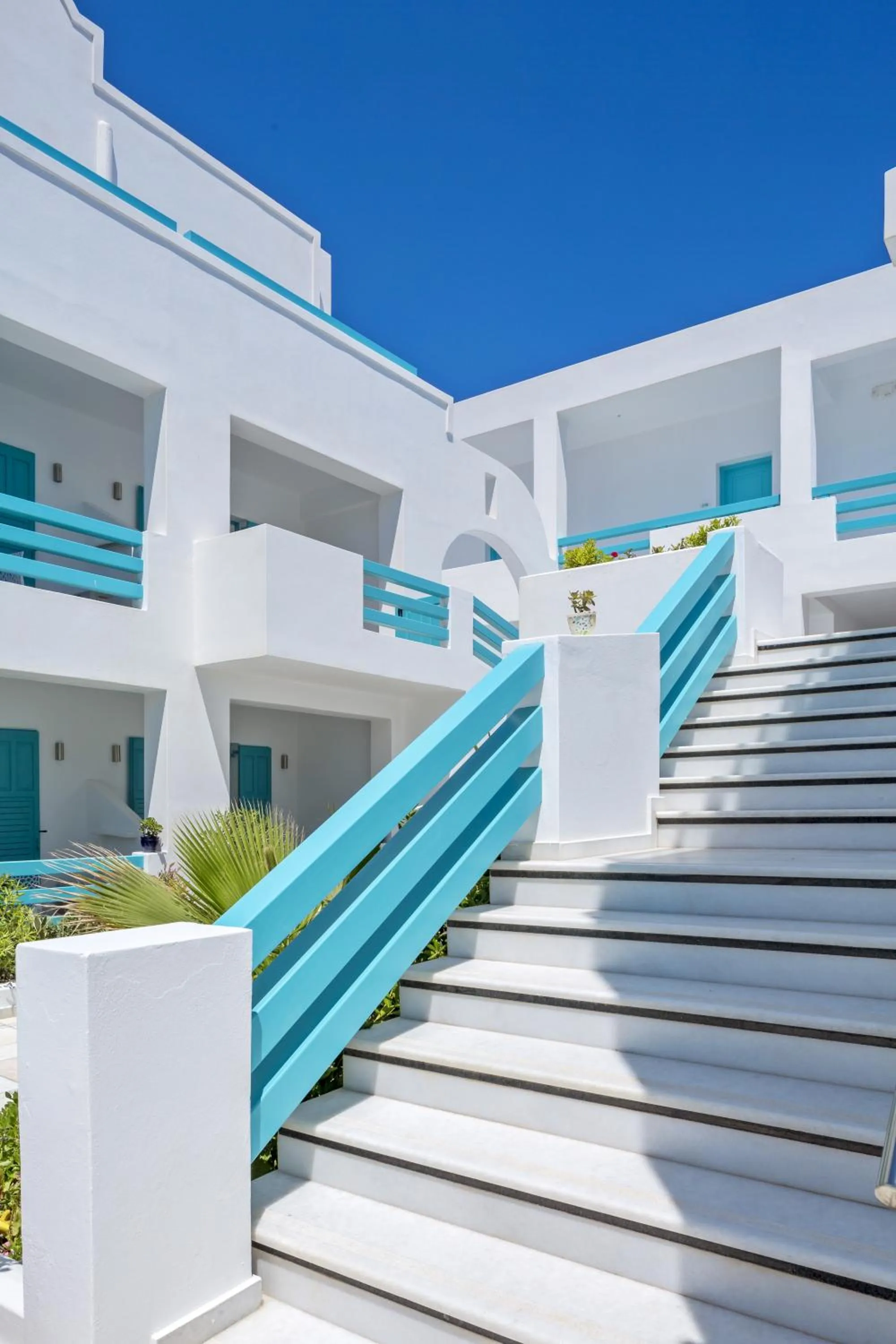 Facade/entrance in Santellini Hotel