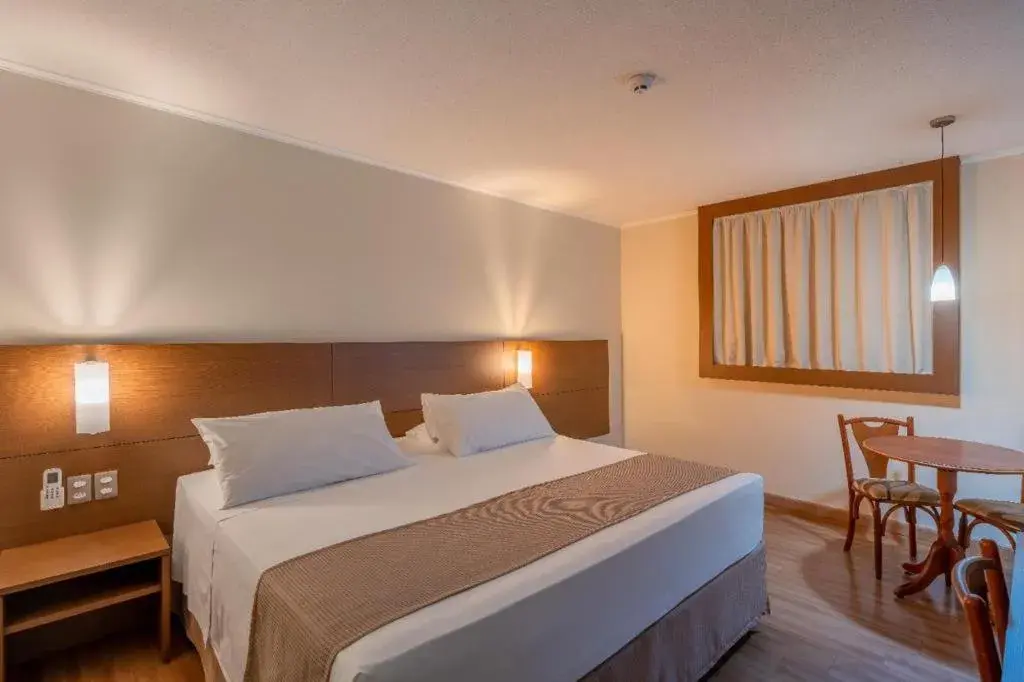 Deluxe Double Room - single occupancy in Hotel Caiuá Cascavel Deluxe Double Room - single occupancy in Hotel Caiuá Cascavel