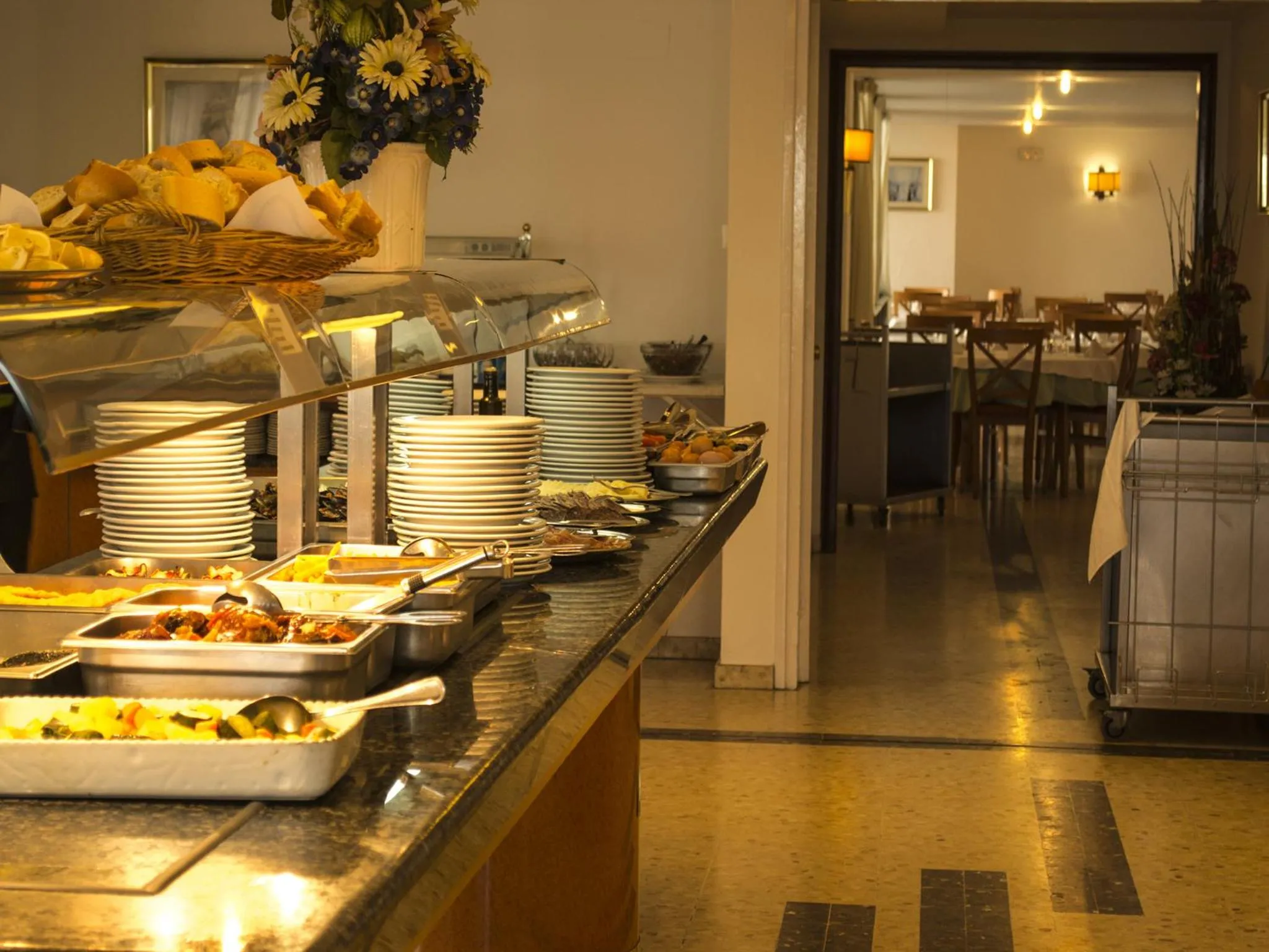 Restaurant/places to eat in Hotel Parc