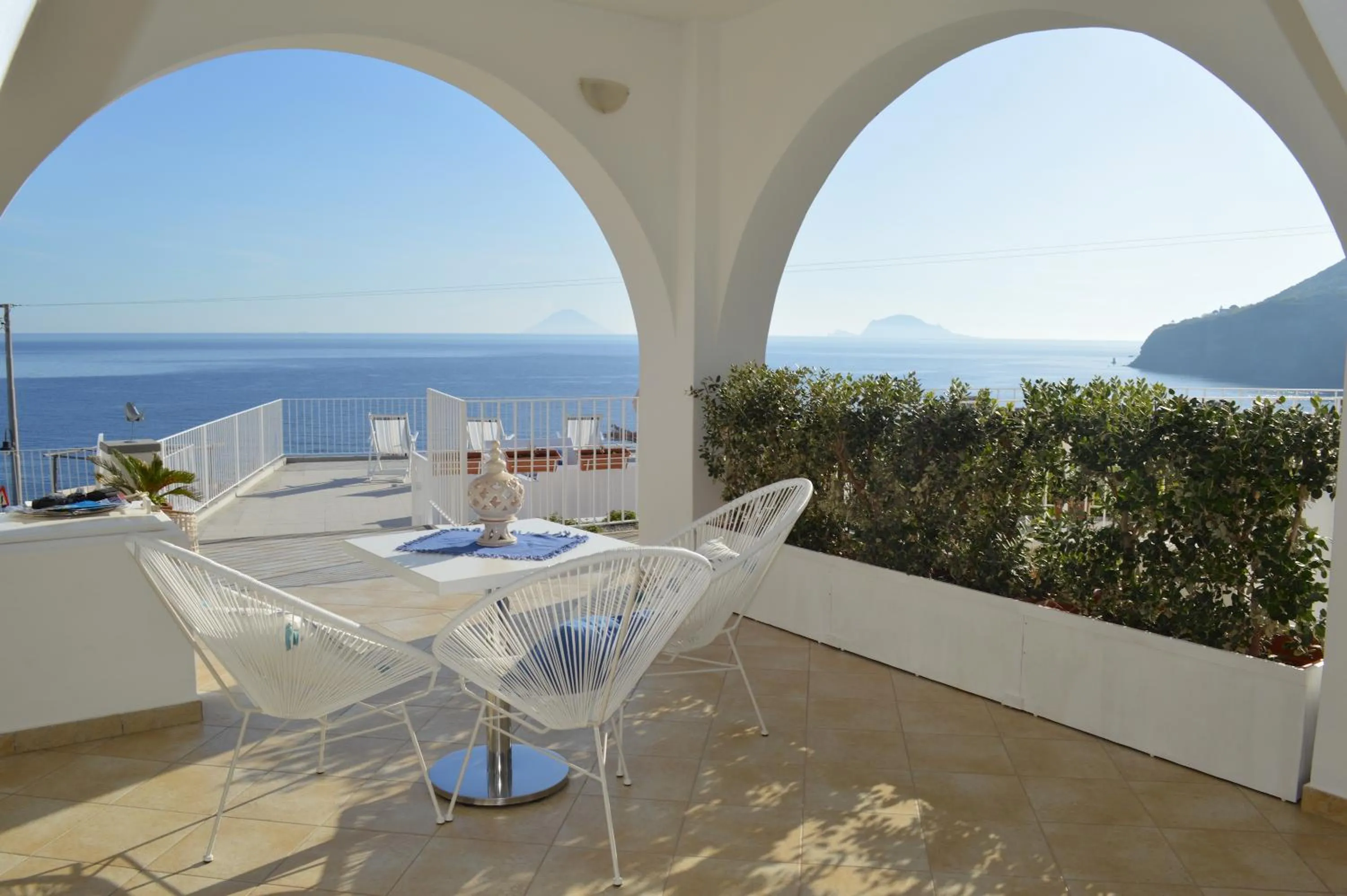 Patio in 'A Alera Room & Breakfast