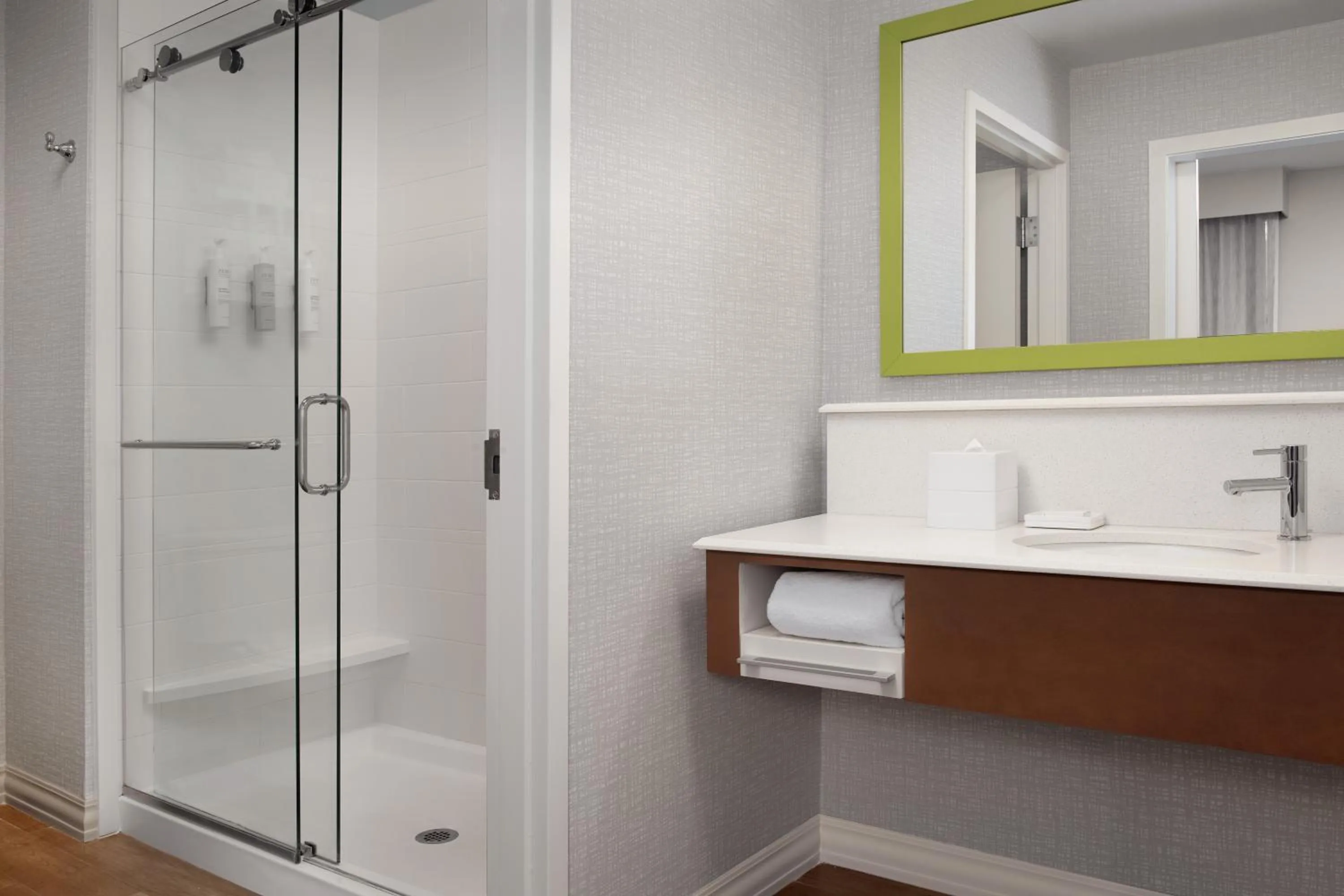 Shower in Hampton Inn & Suites Orangeburg, SC