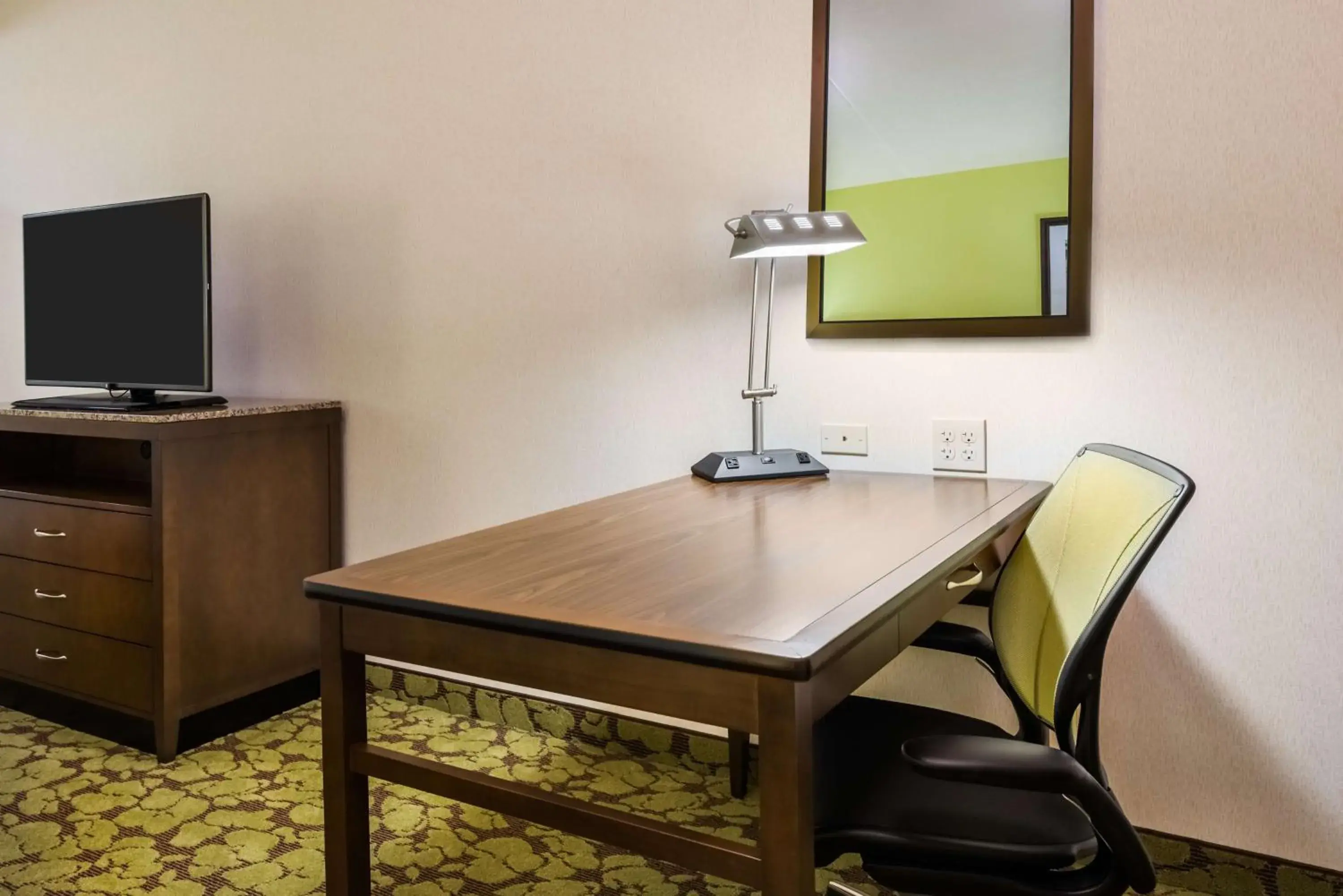 Bedroom in Hilton Garden Inn Wayne Bedroom in Hilton Garden Inn Wayne