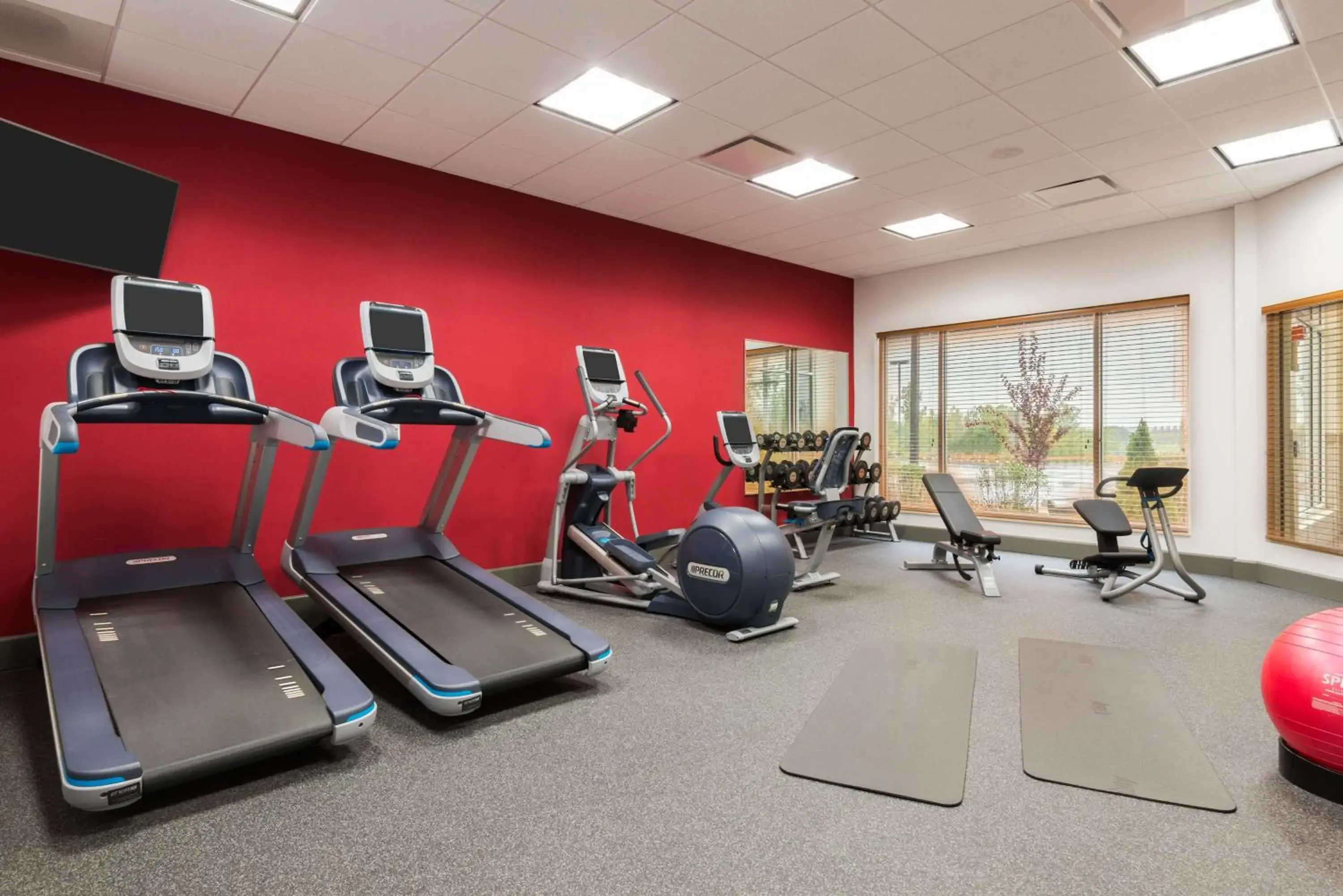 Fitness centre/facilities in Hilton Garden Inn Wayne Fitness centre/facilities in Hilton Garden Inn Wayne