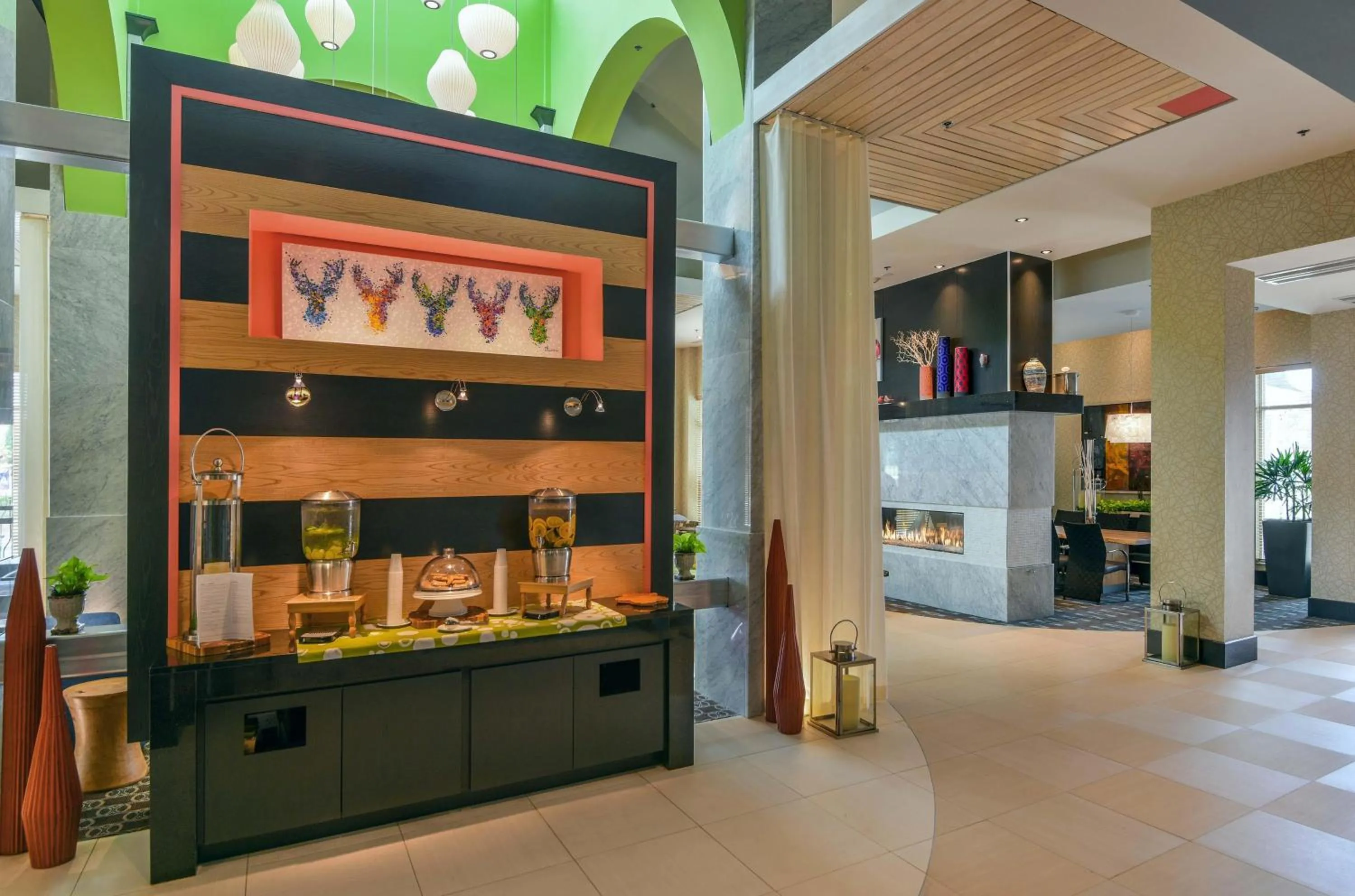 Lobby or reception in Hilton Garden Inn Raleigh/Crabtree Valley