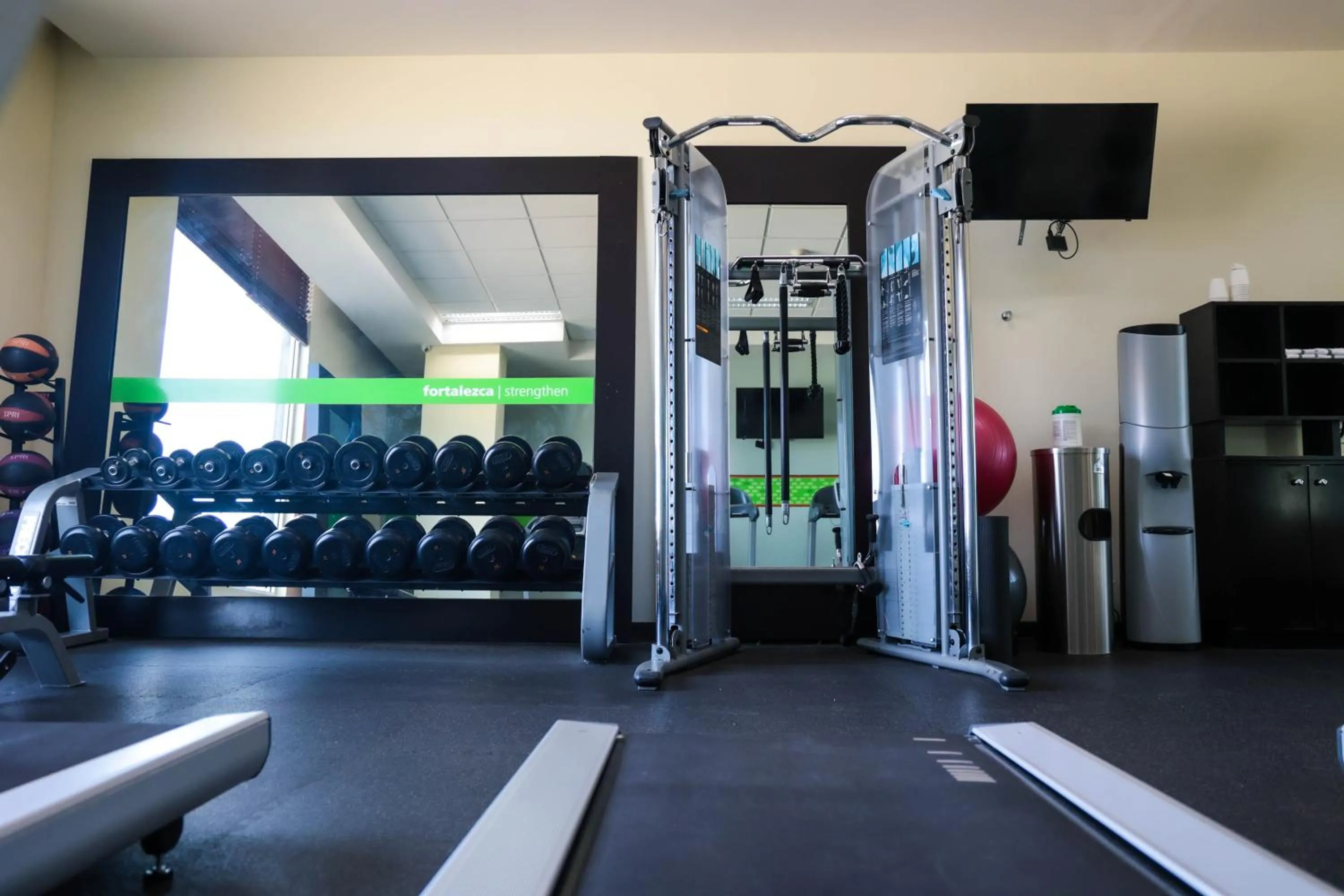 Fitness centre/facilities in Hampton Inn Zacatecas